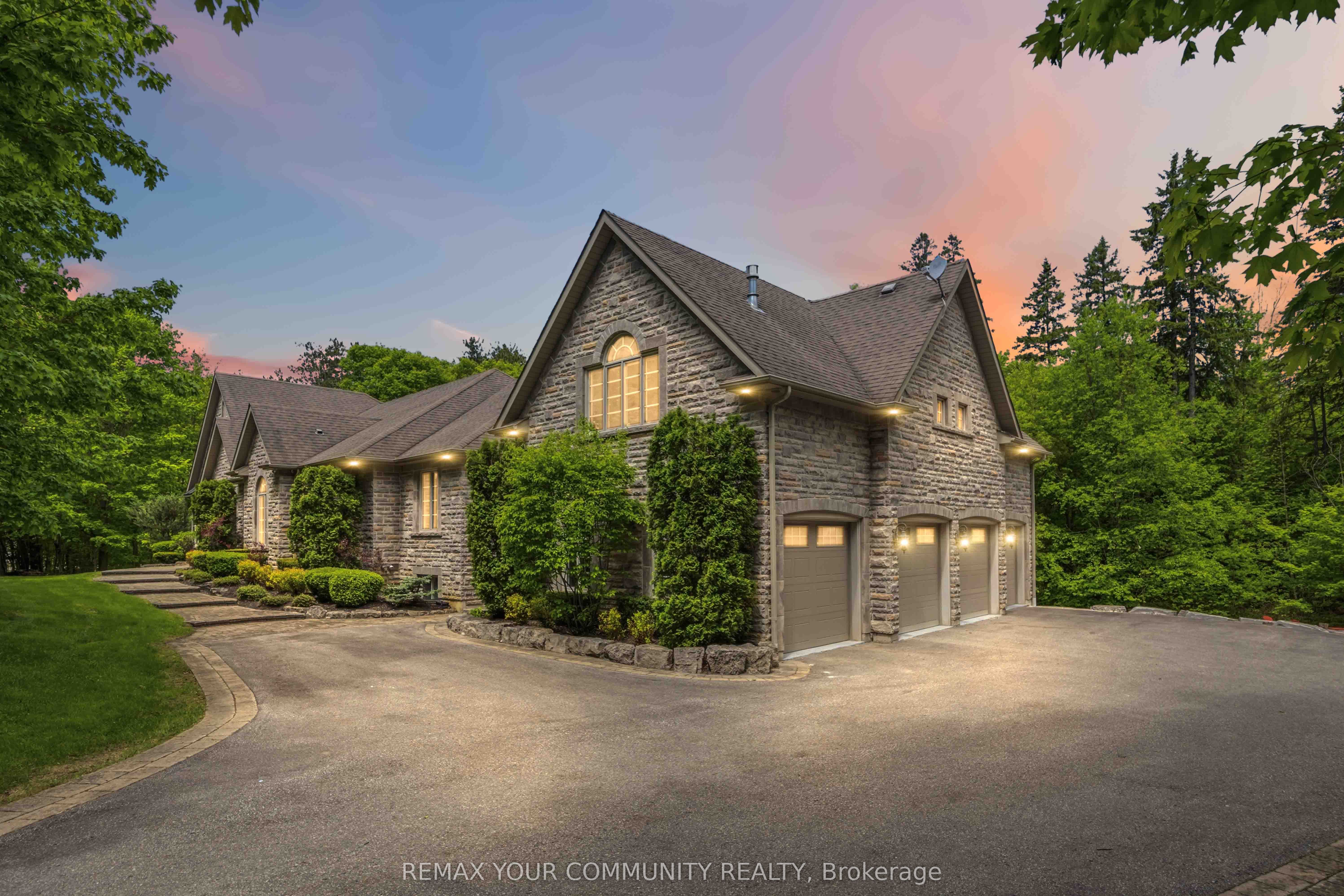 46 Lake Woods Drive