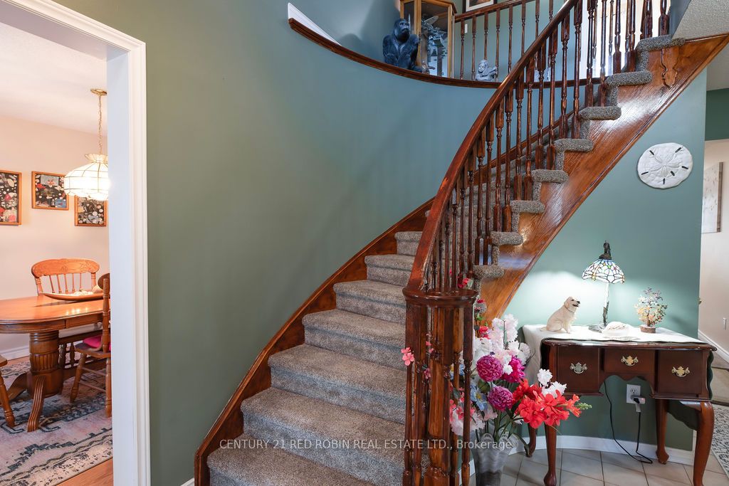 232 Thorne Drive