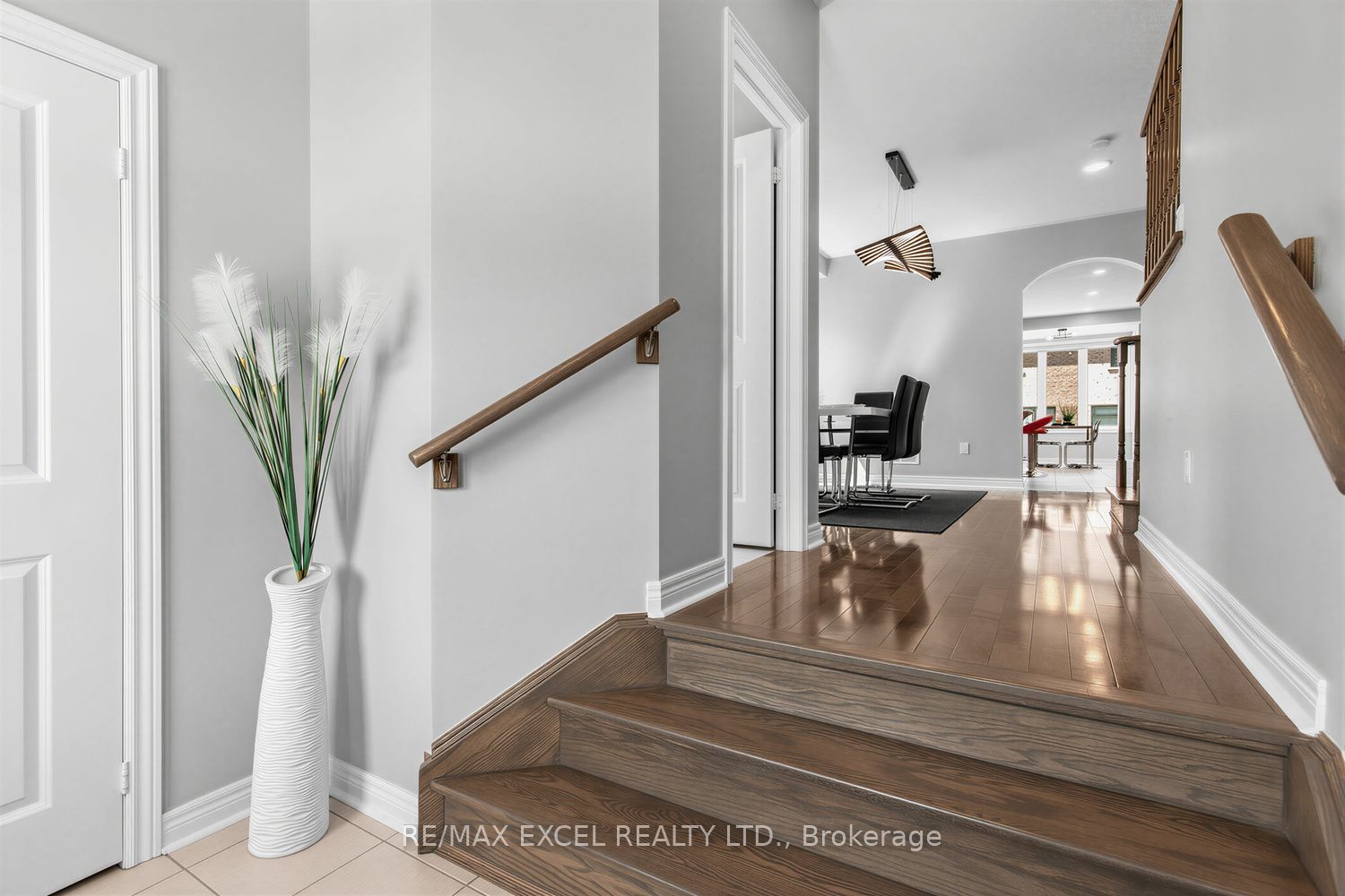 10 KEN BETZ Court