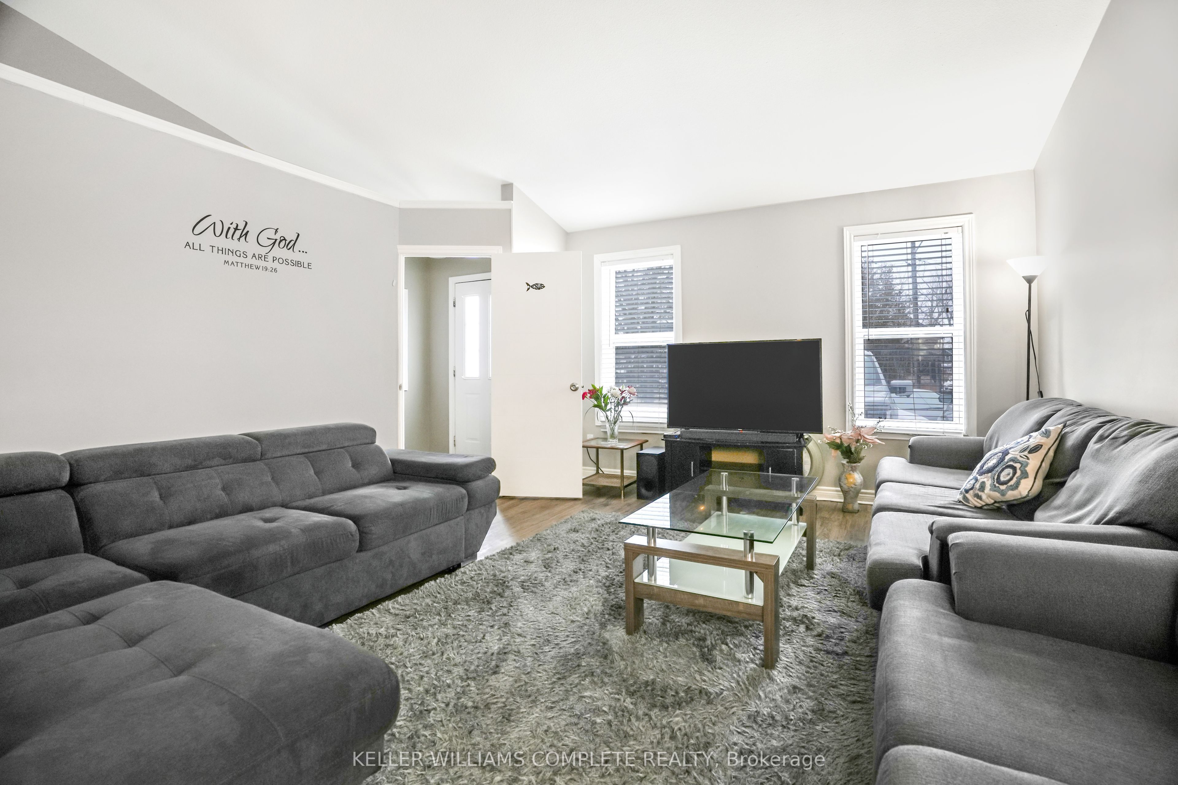 378B GLENDALE Avenue