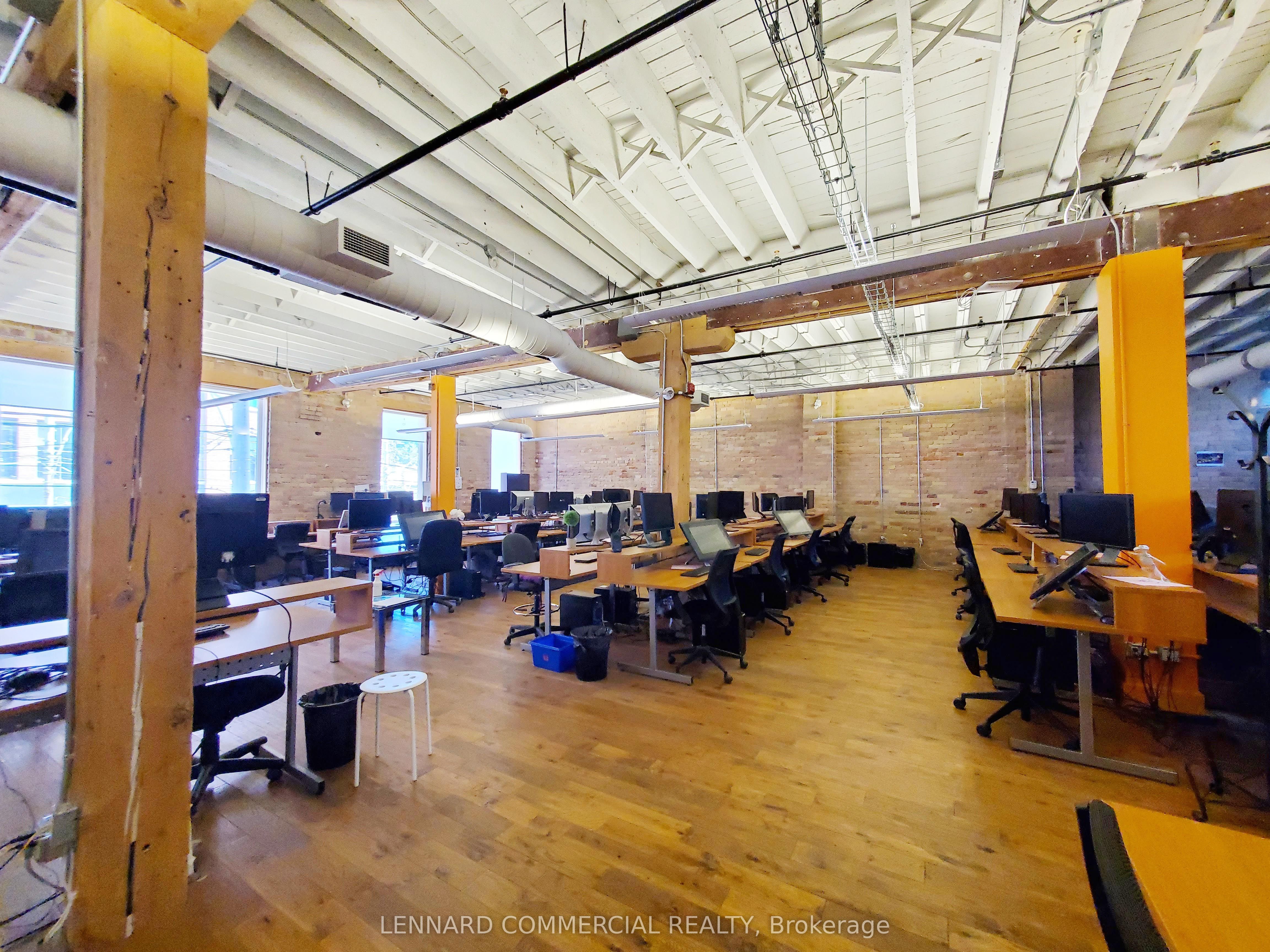 595 Adelaide Street E