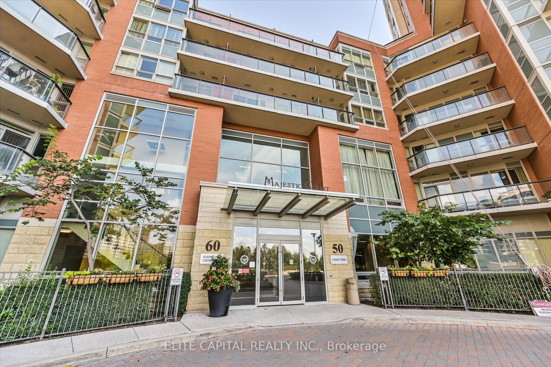 60 South Town Centre Boulevard 725