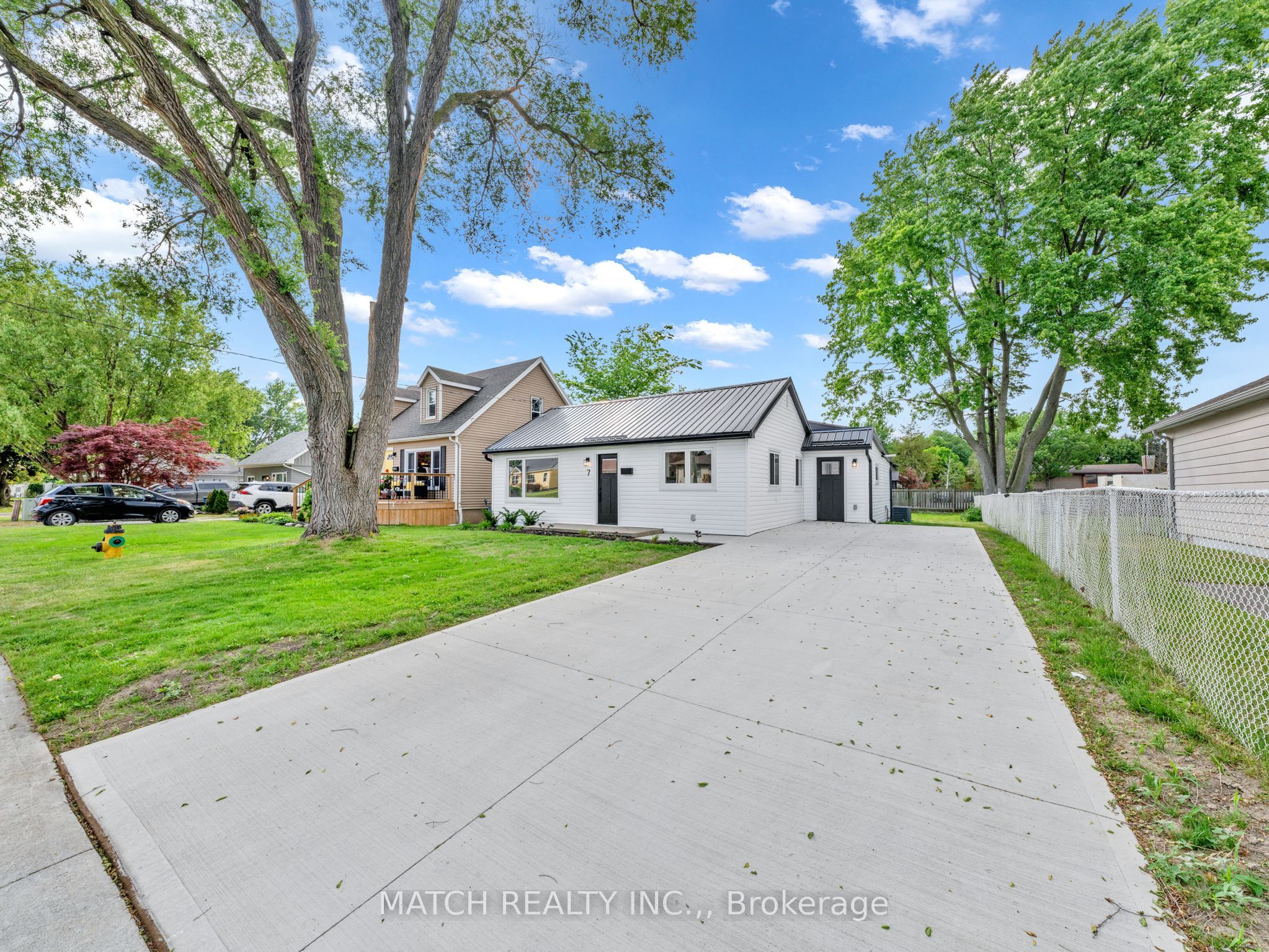 7 Oxley Drive