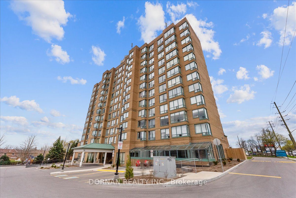 711 Rossland Road E 1112