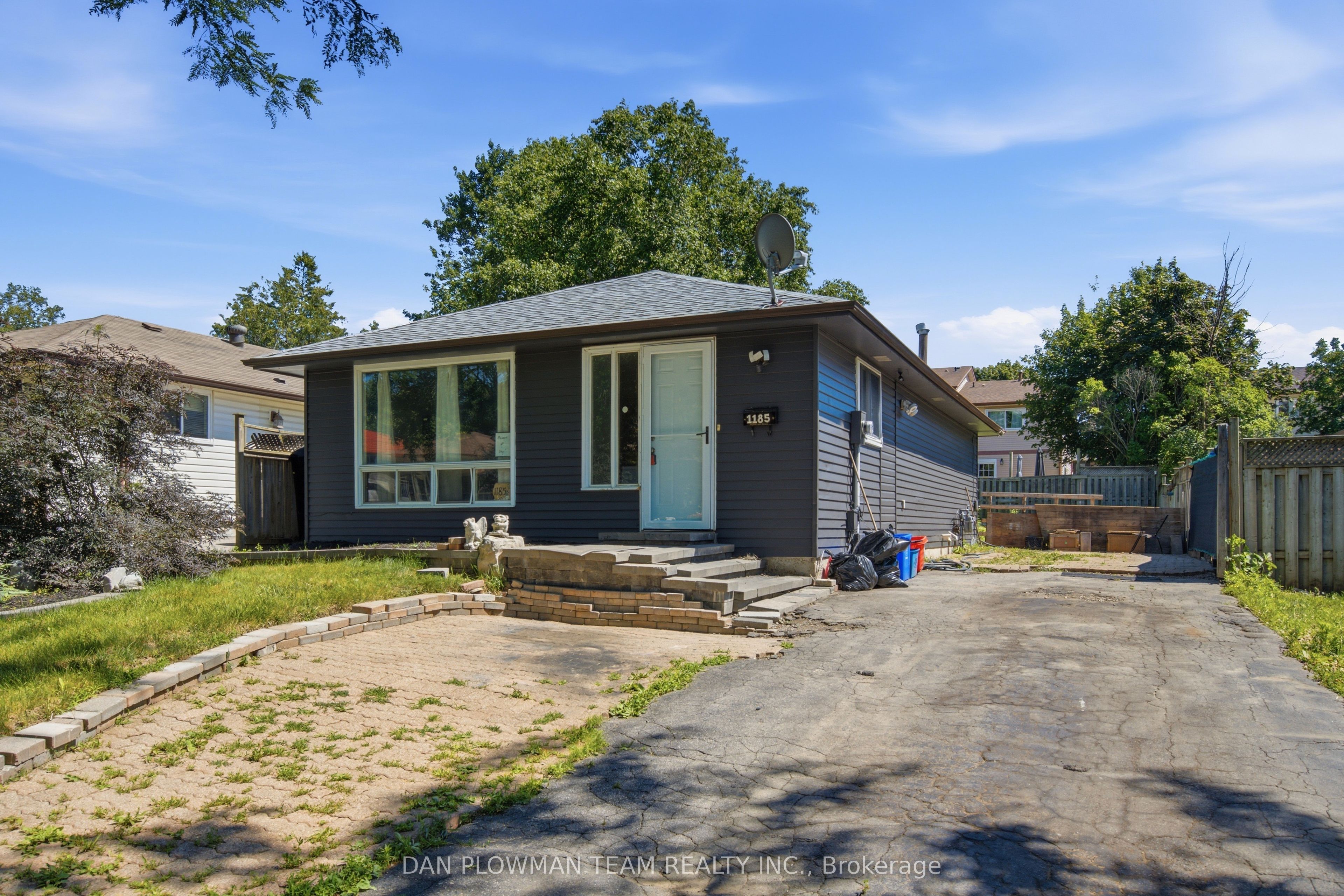 1185 Norman Court