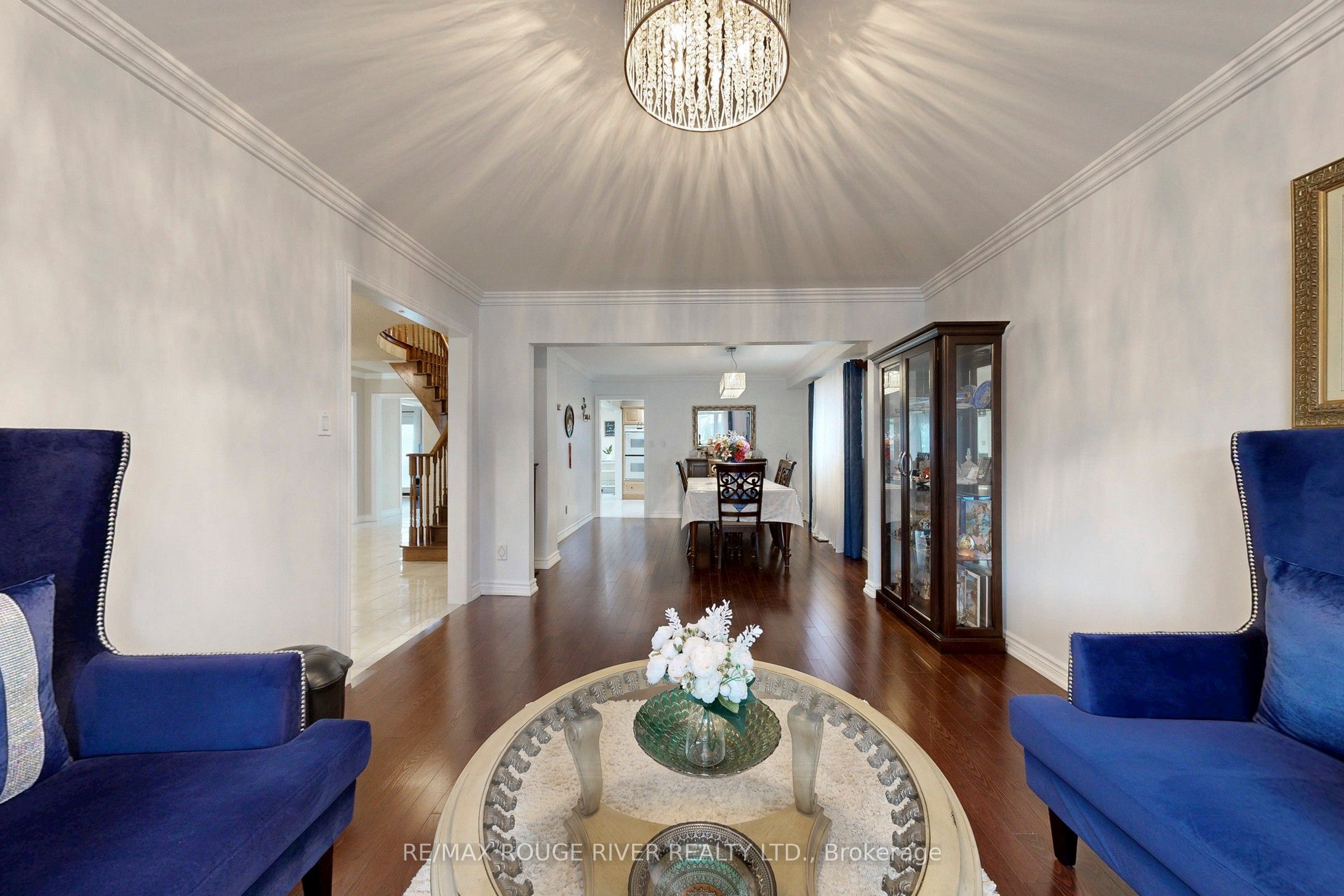 45 Rotherglen Road N