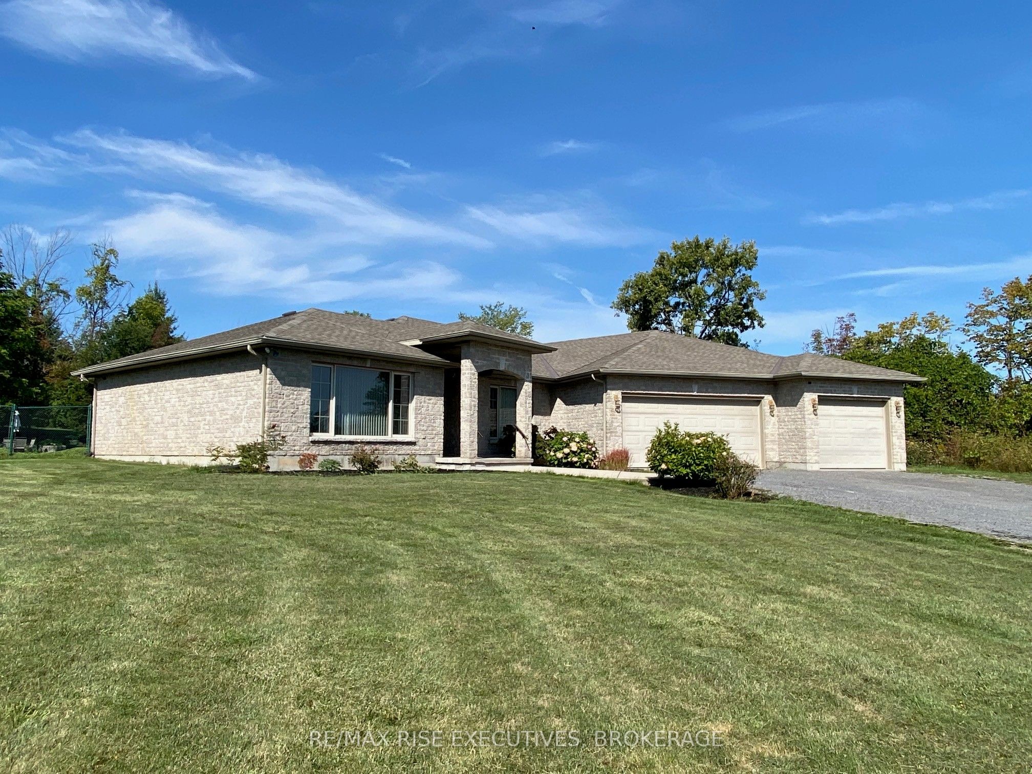 36 Howe Island Ferry Road