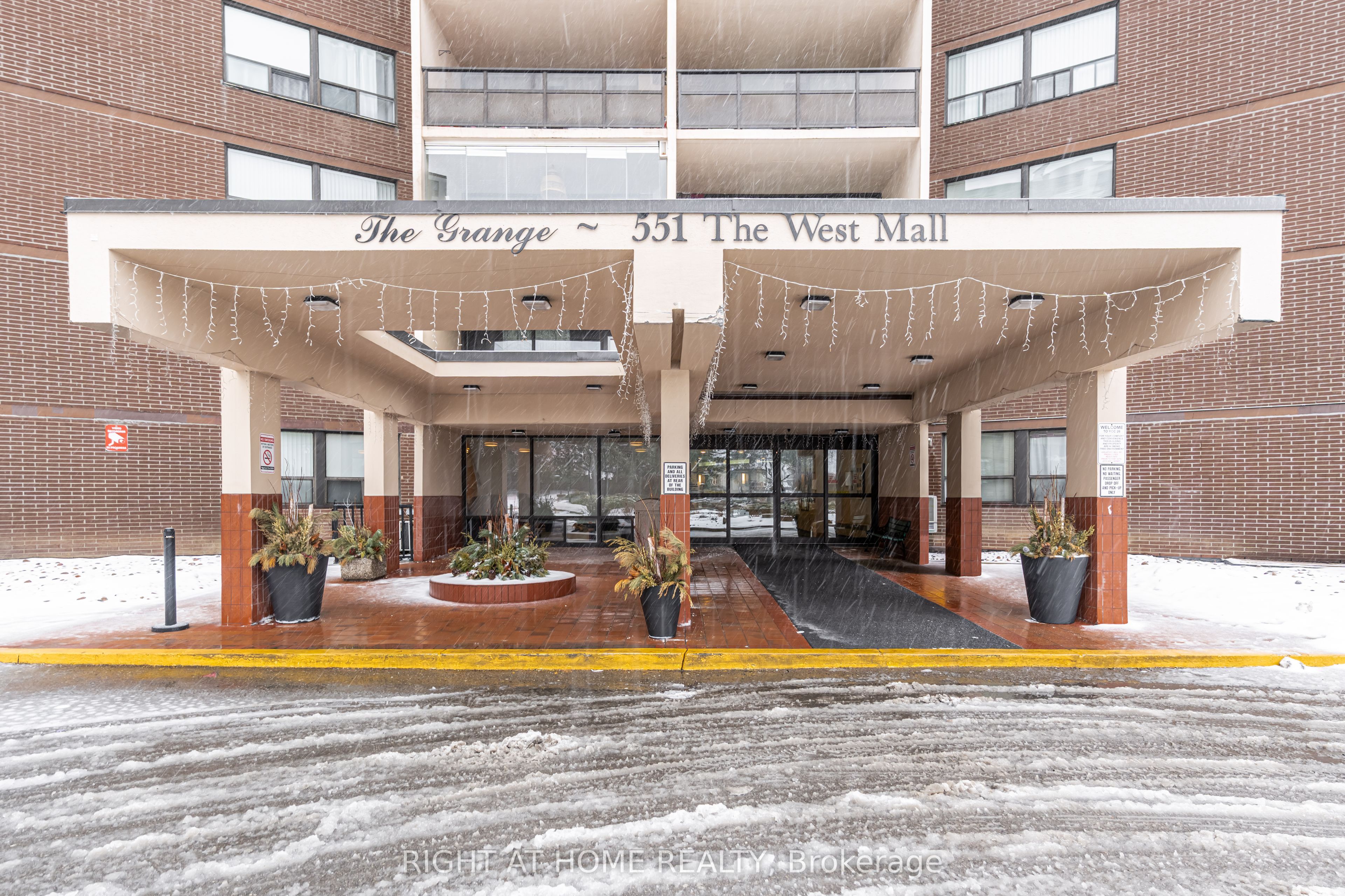 551 The West Mall N/A 802