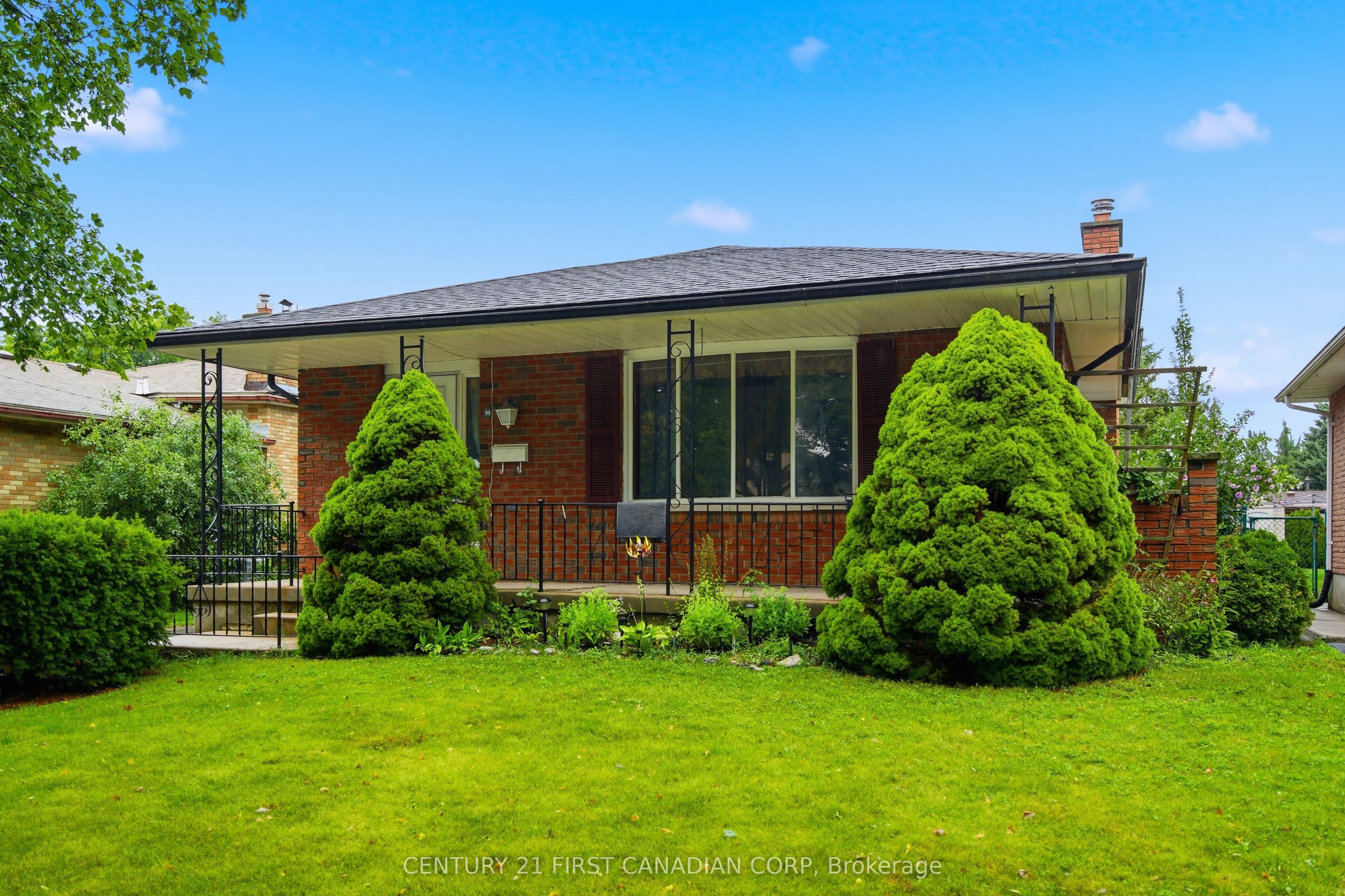 99 Muriel Crescent