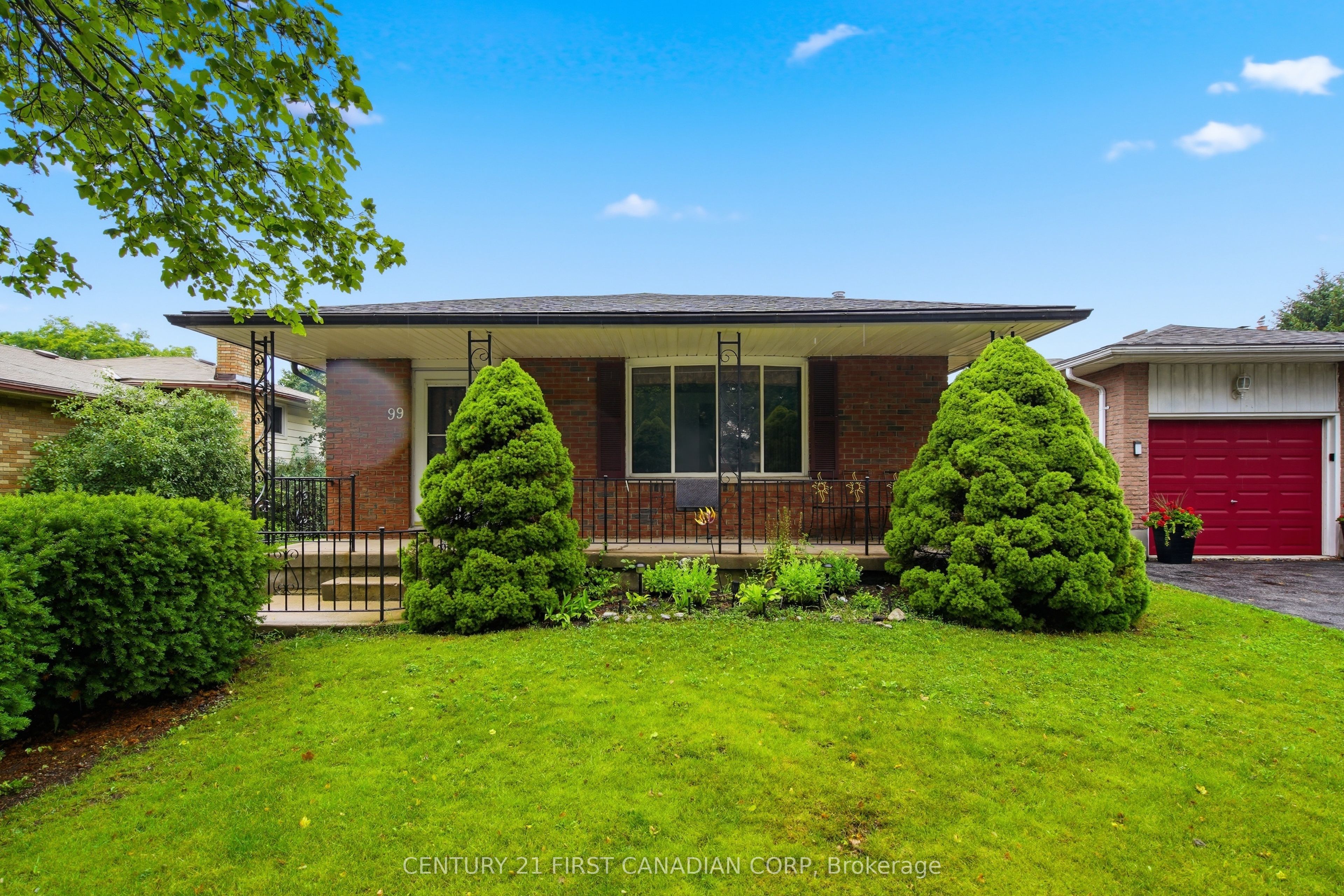 99 Muriel Crescent
