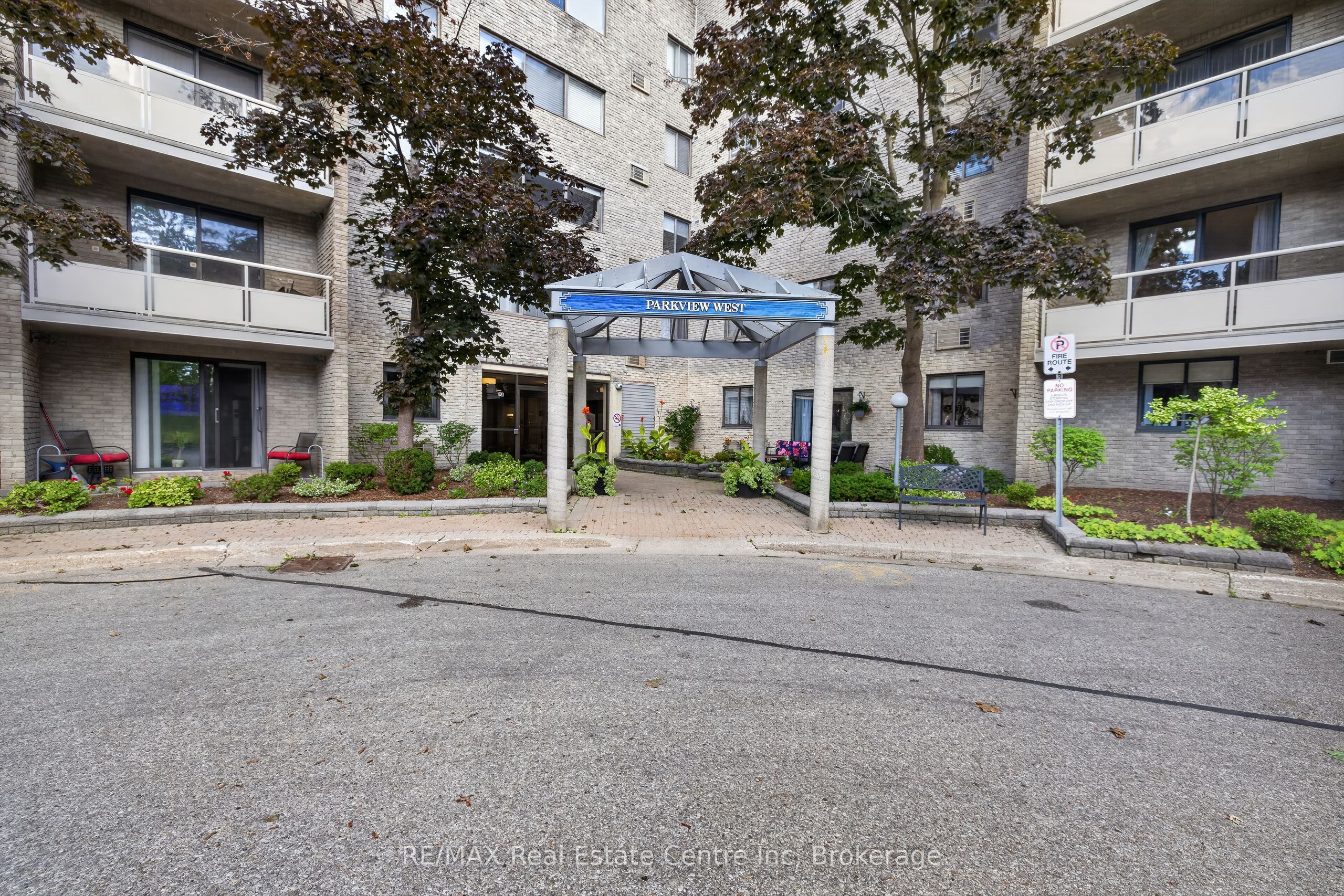 93 Westwood Road 103
