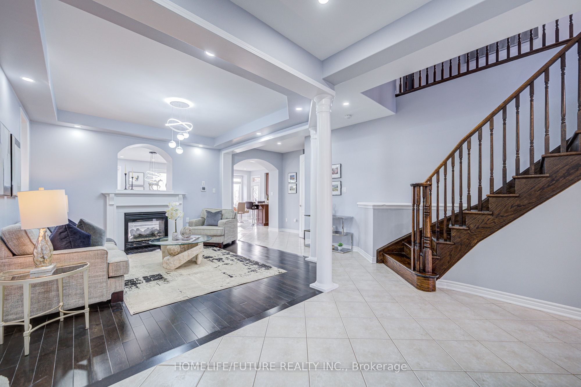 342 Laundon Terrace