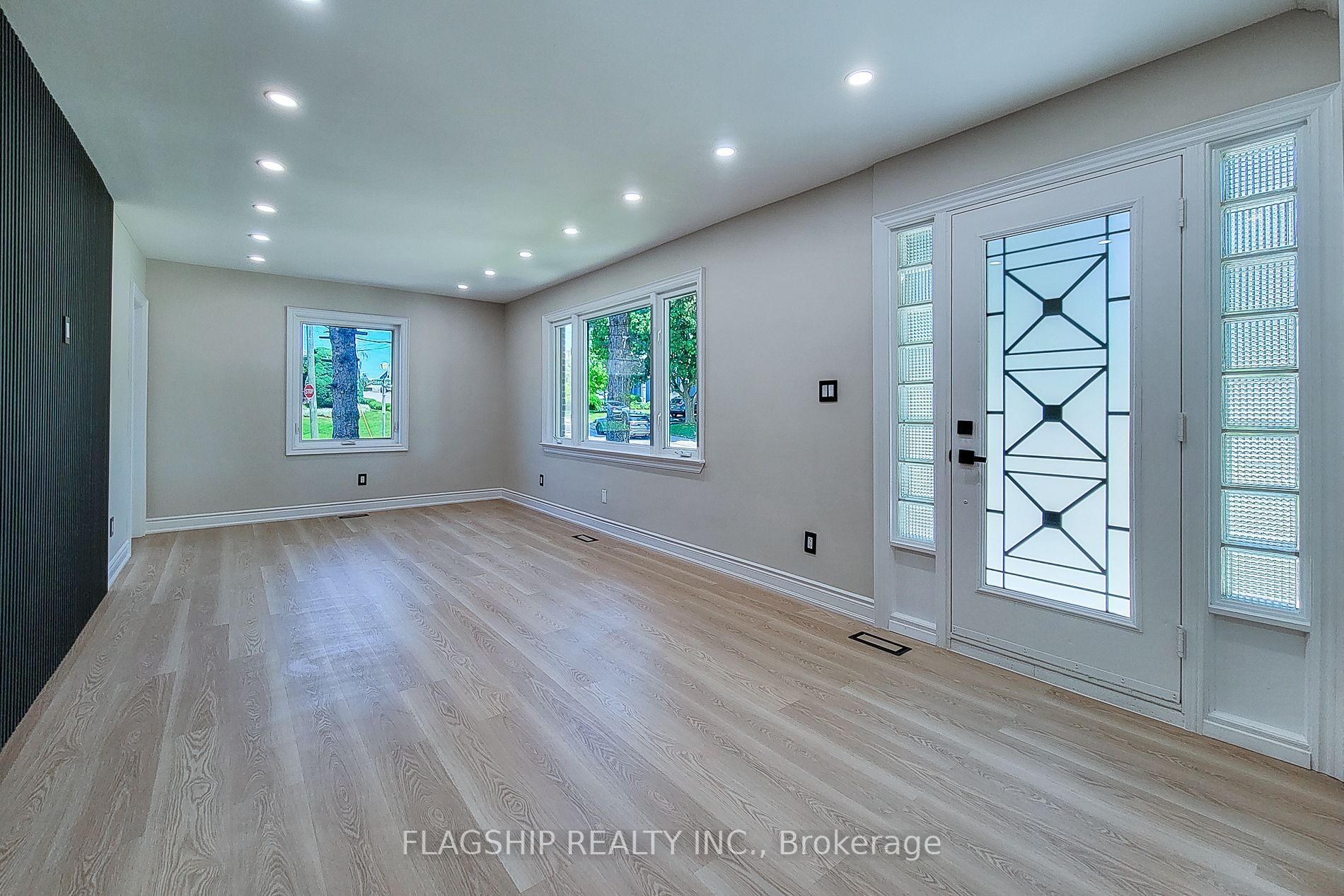 292 Glenholme Avenue