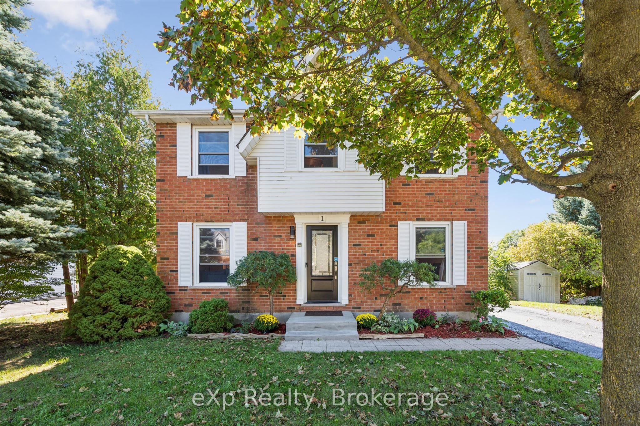 1 Chesterton Lane