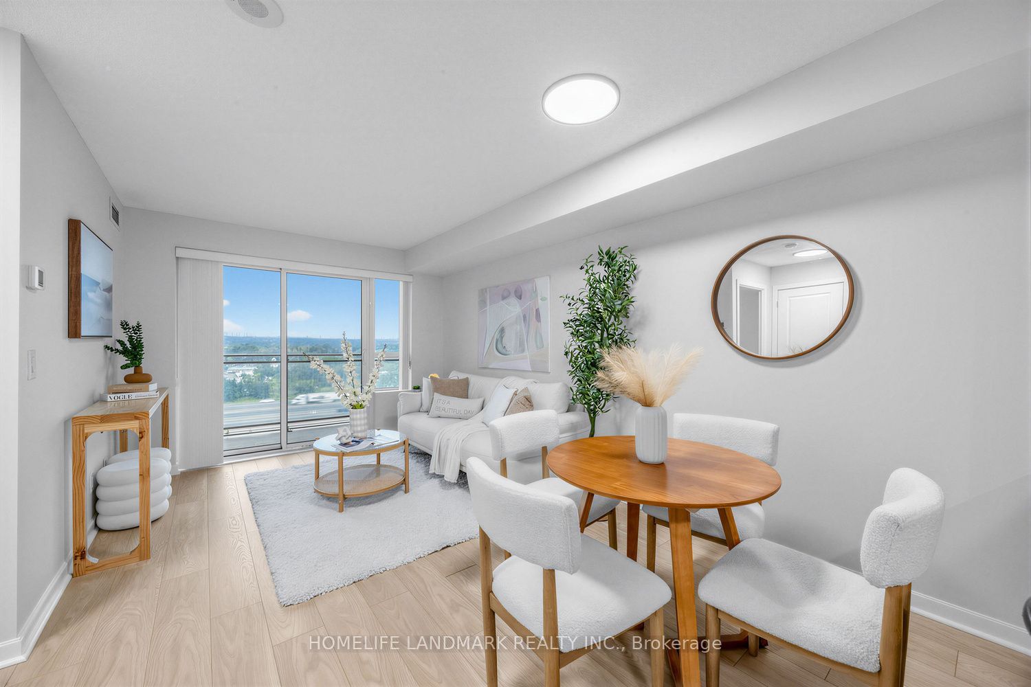 1235 Bayly Street 807
