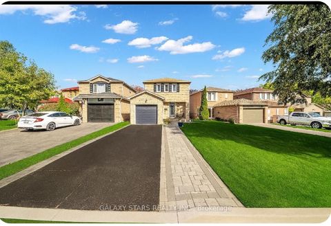 77 Radford Drive Ajax ON L1T 2E5