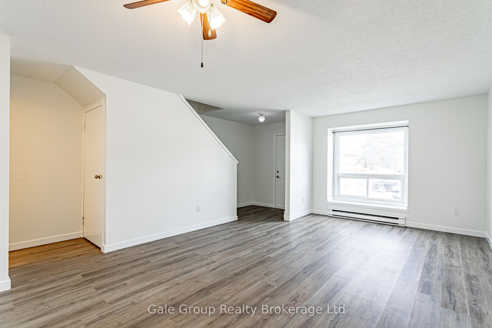 370 Springbank Avenue 4