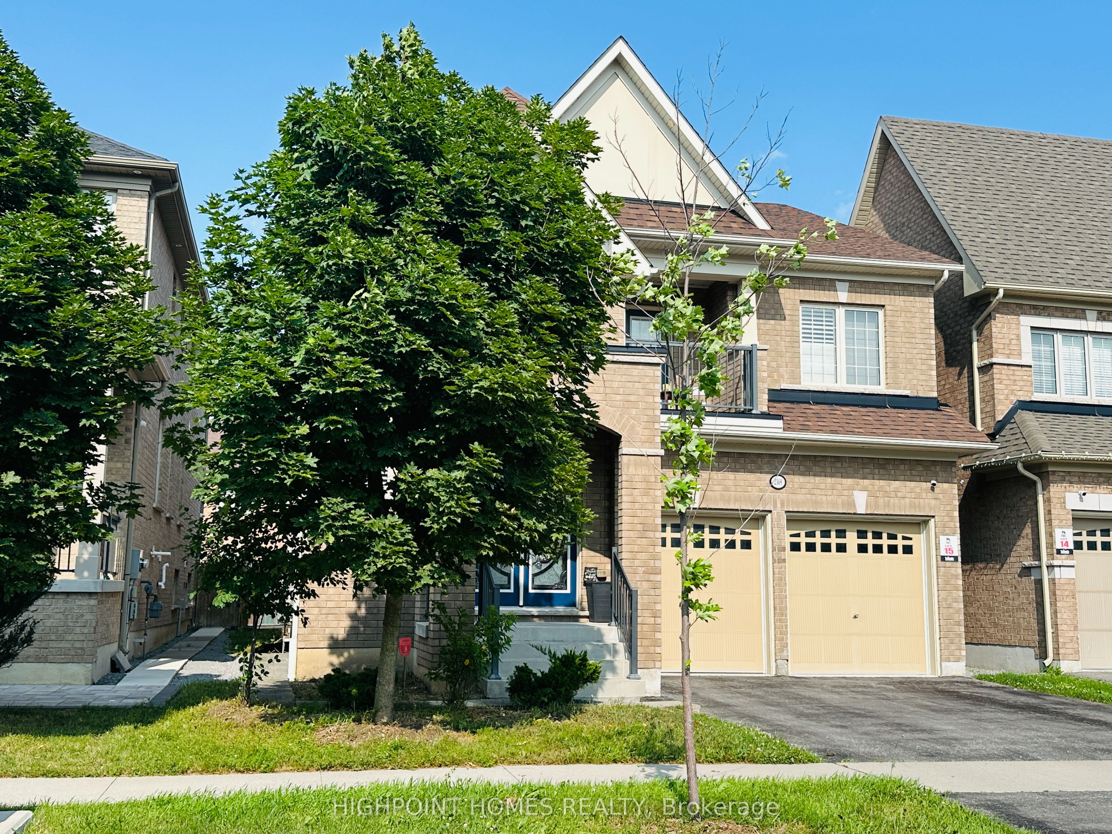 2369 Dress Circle Crescent