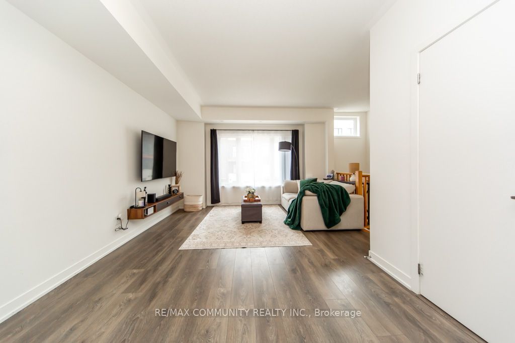 1525 Kingston Road 103