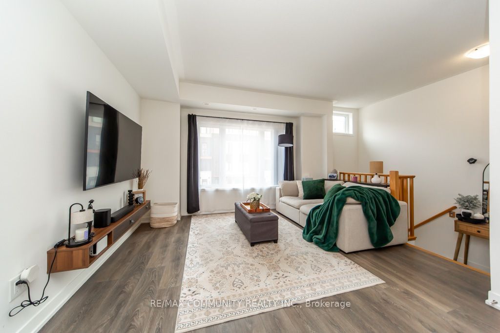 1525 Kingston Road 103