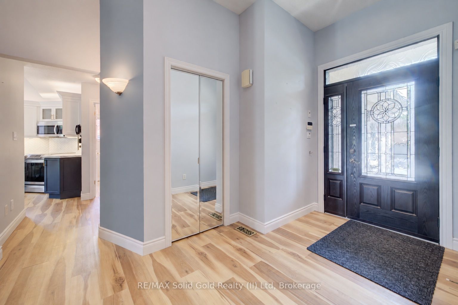11 Sun Valley Drive