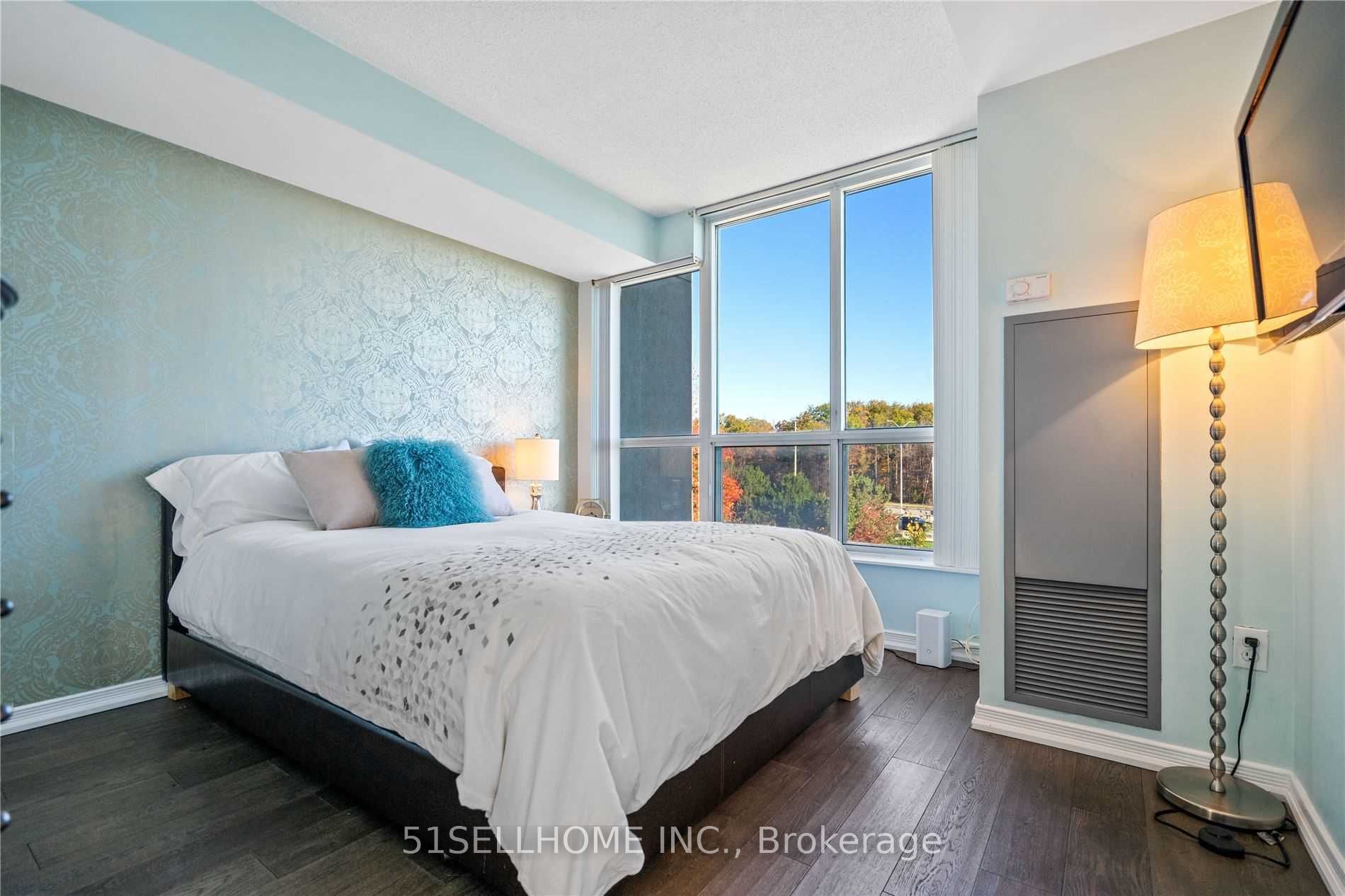 2545 Erin Centre Boulevard 303