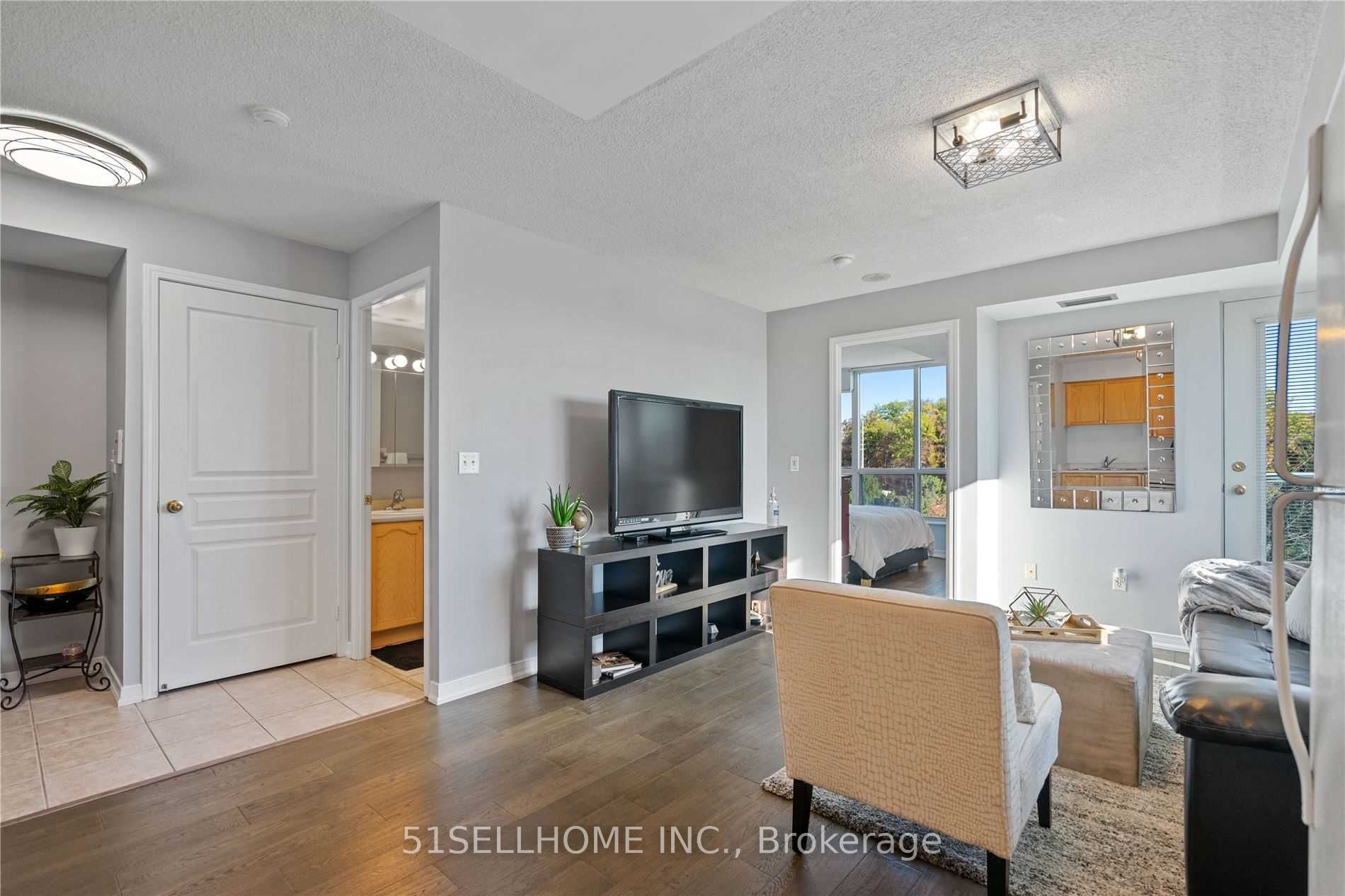 2545 Erin Centre Boulevard 303