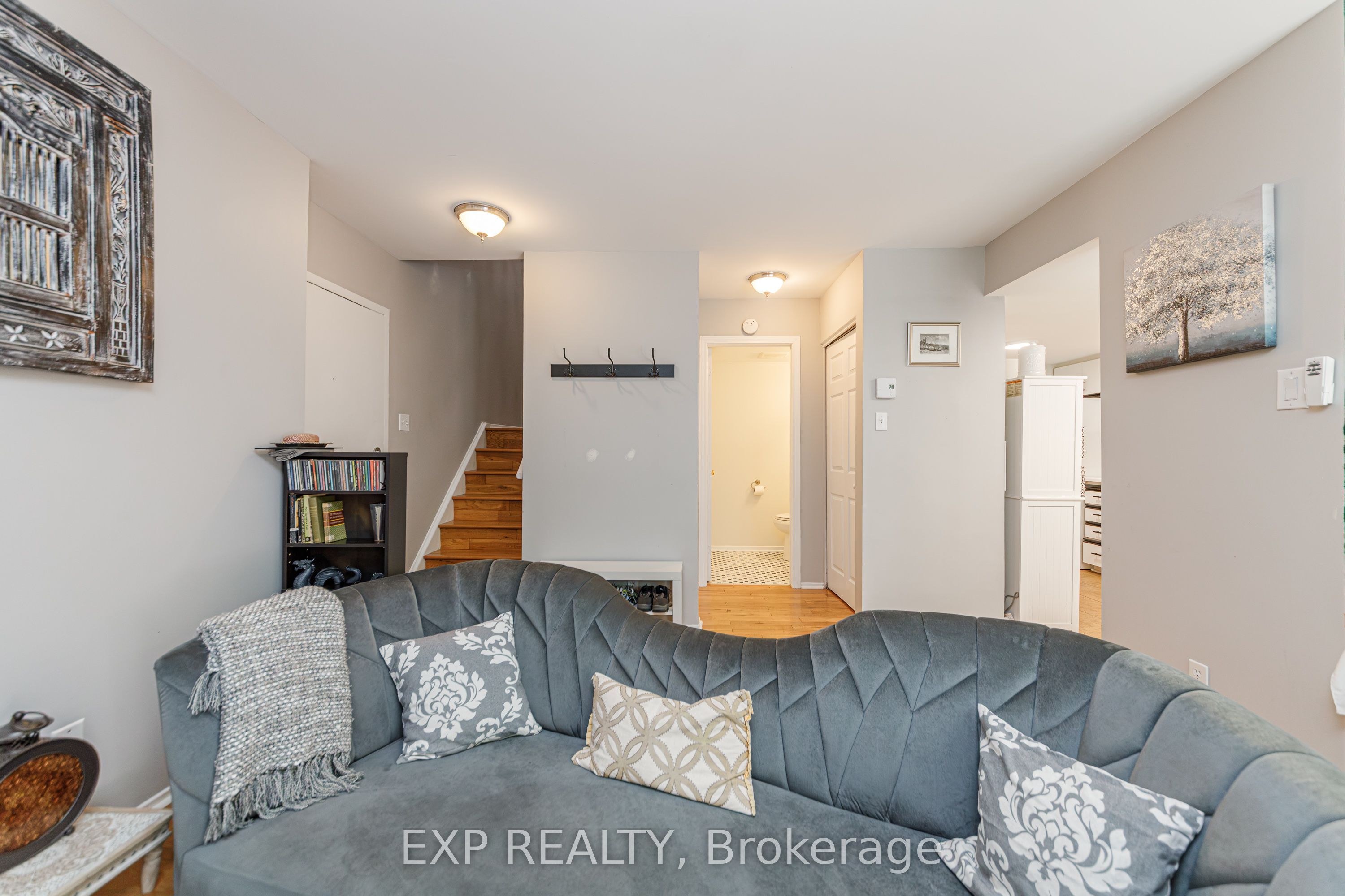 1589 St. Bernard Street 505