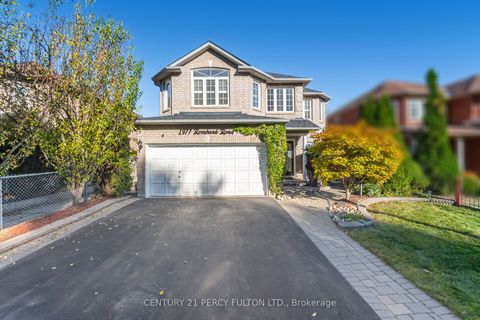 1977 Rosebank Road Pickering ON L1V 1P7