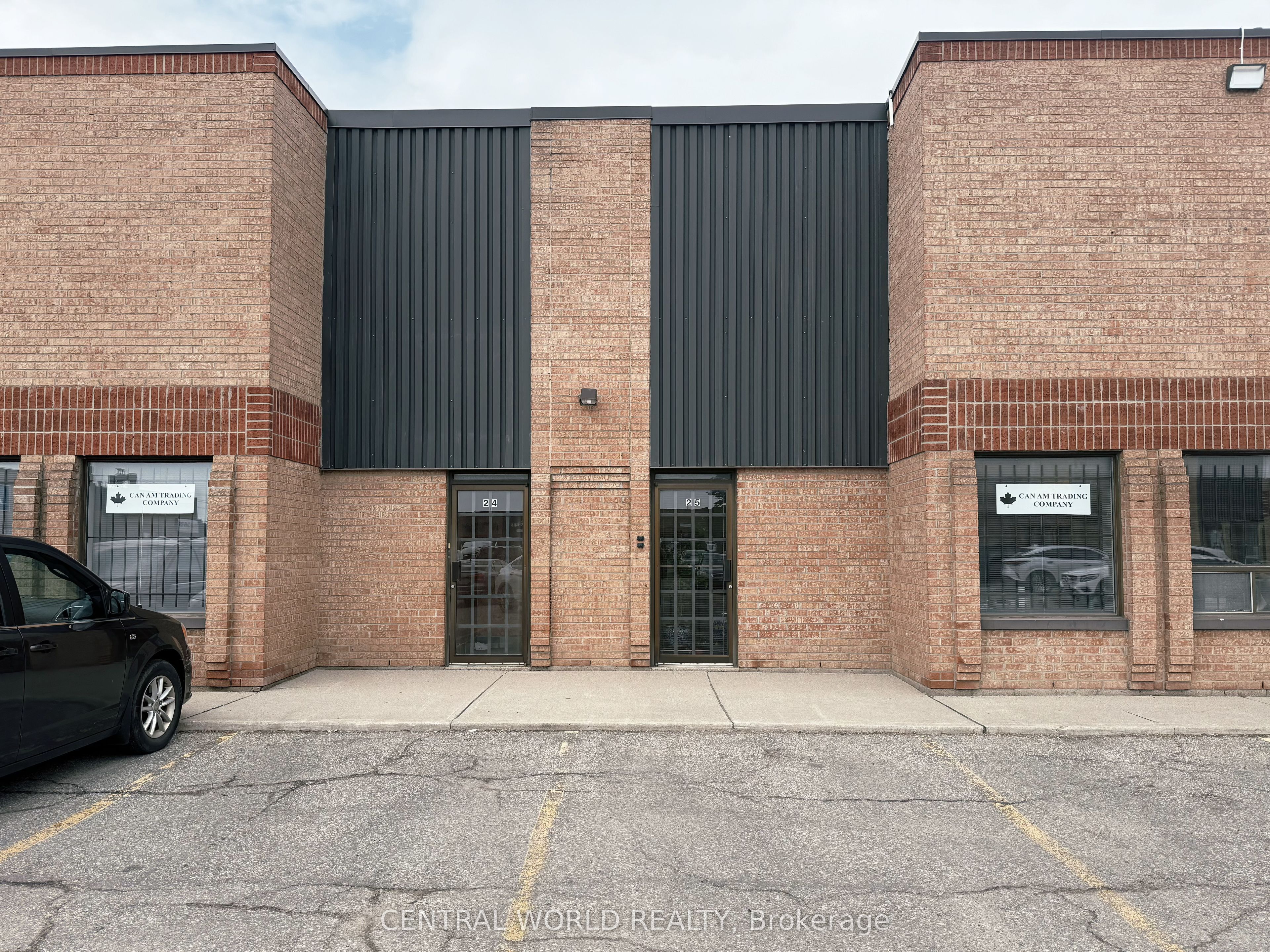 173 Advance Boulevard 24-25