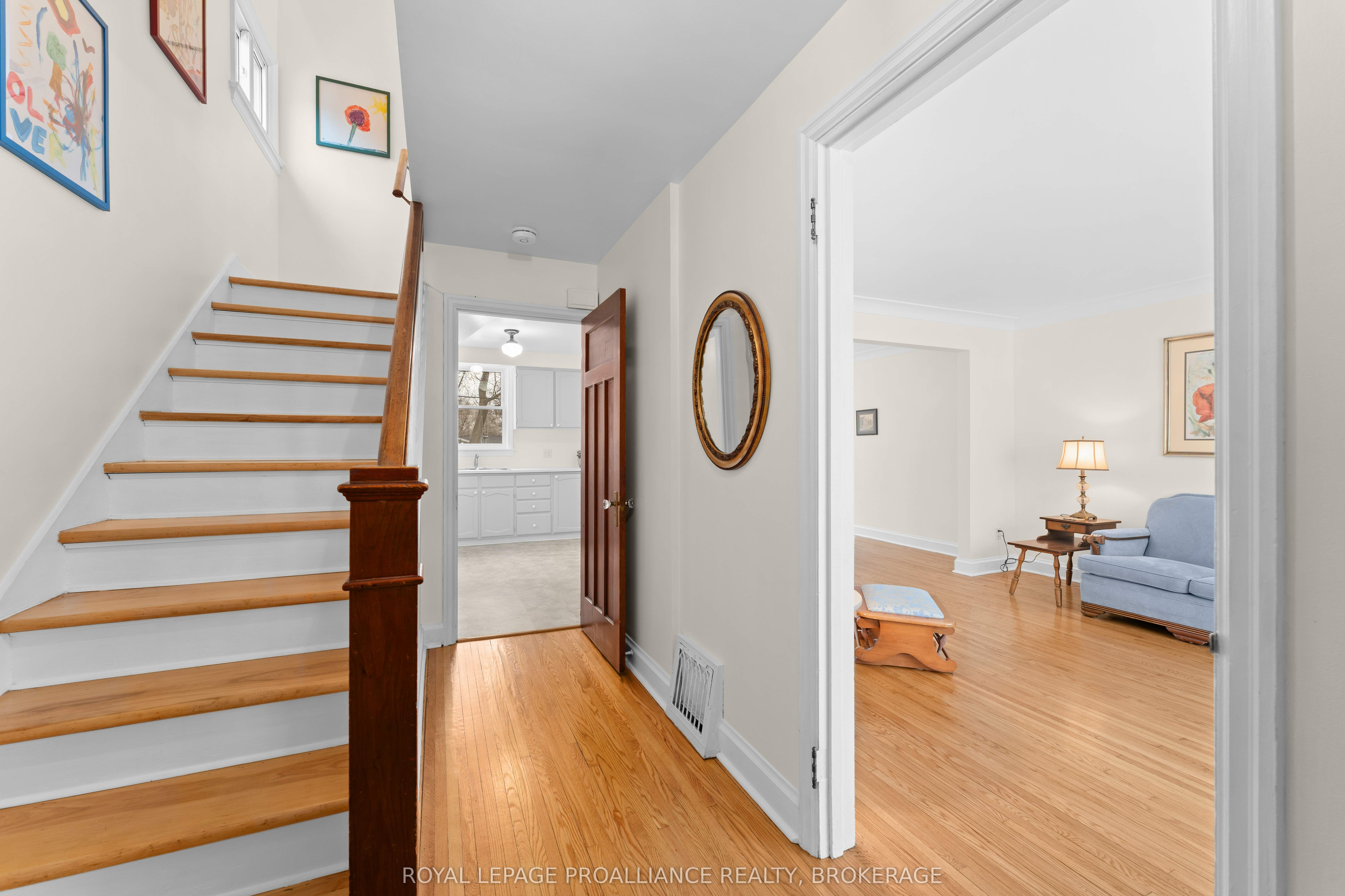 201 Willingdon Avenue