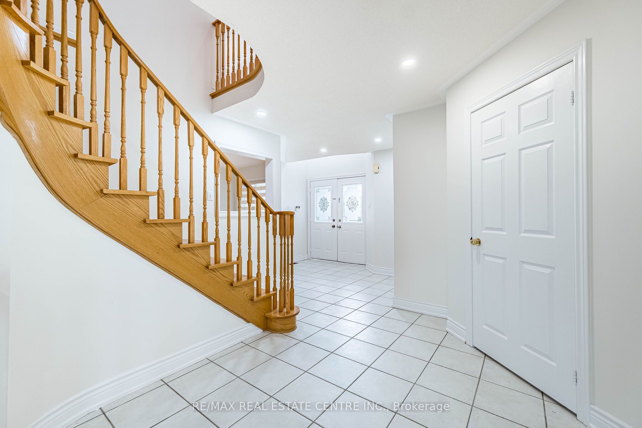 3469 Old Orchard Park Drive