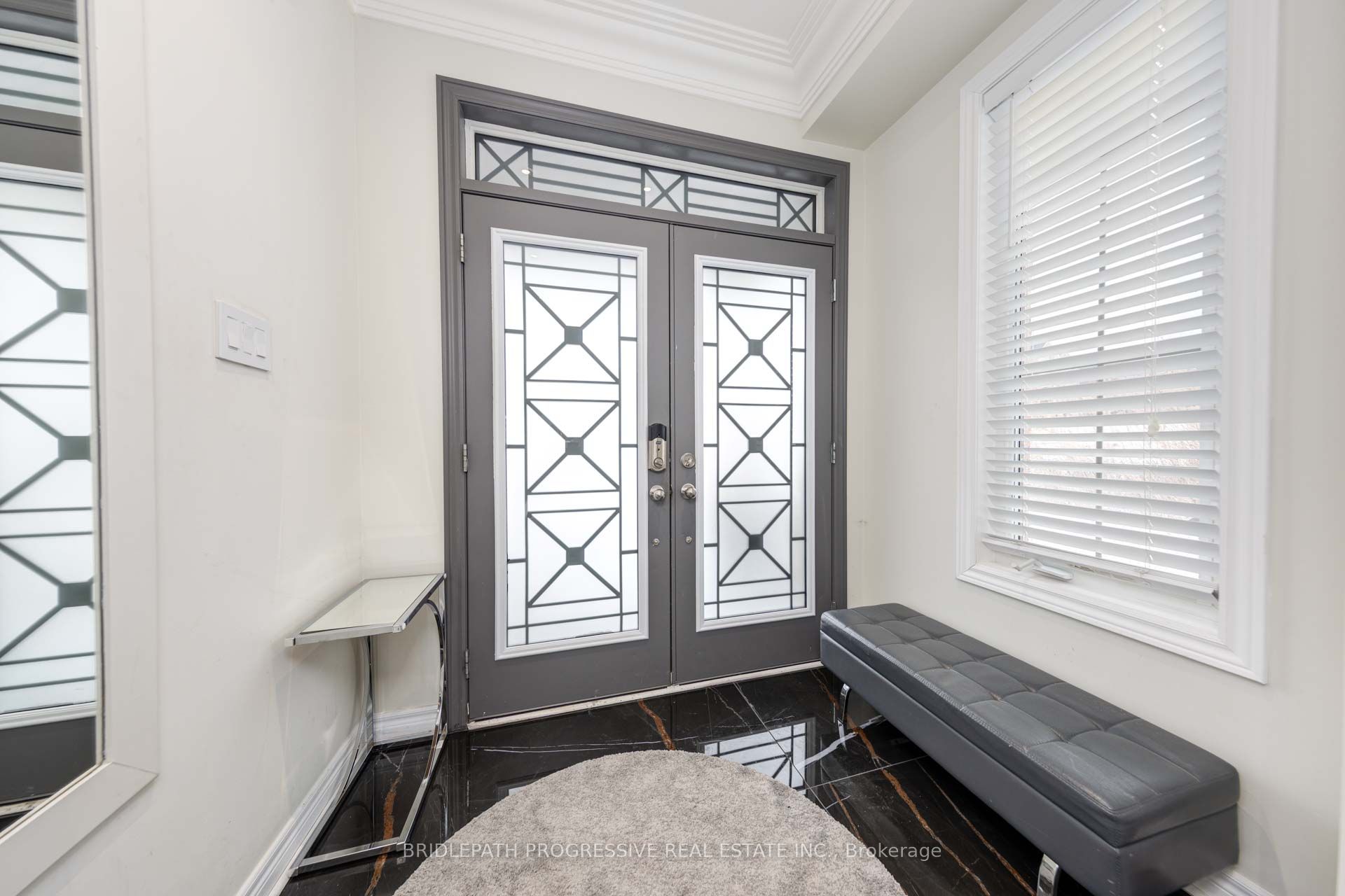 64 Sir Sanford Fleming Way