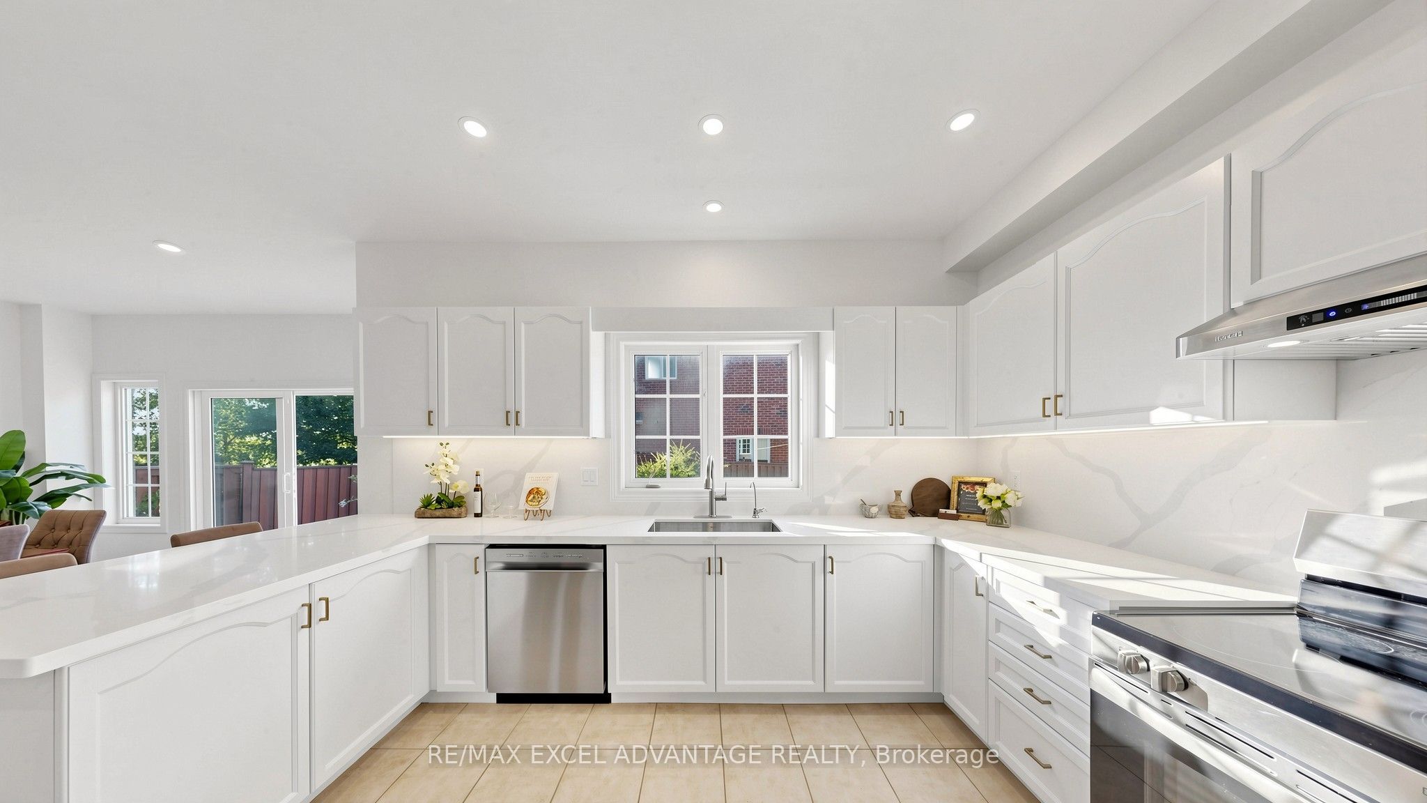 7238 Lowville Heights