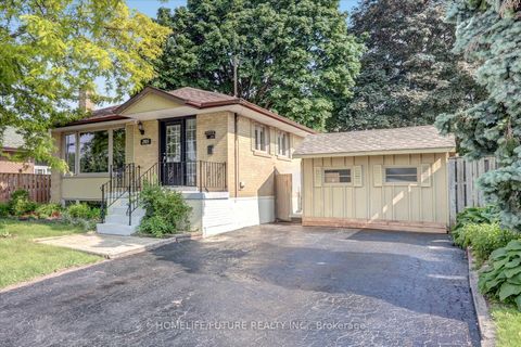 203 Crawforth Street Whitby ON L1N 3S4