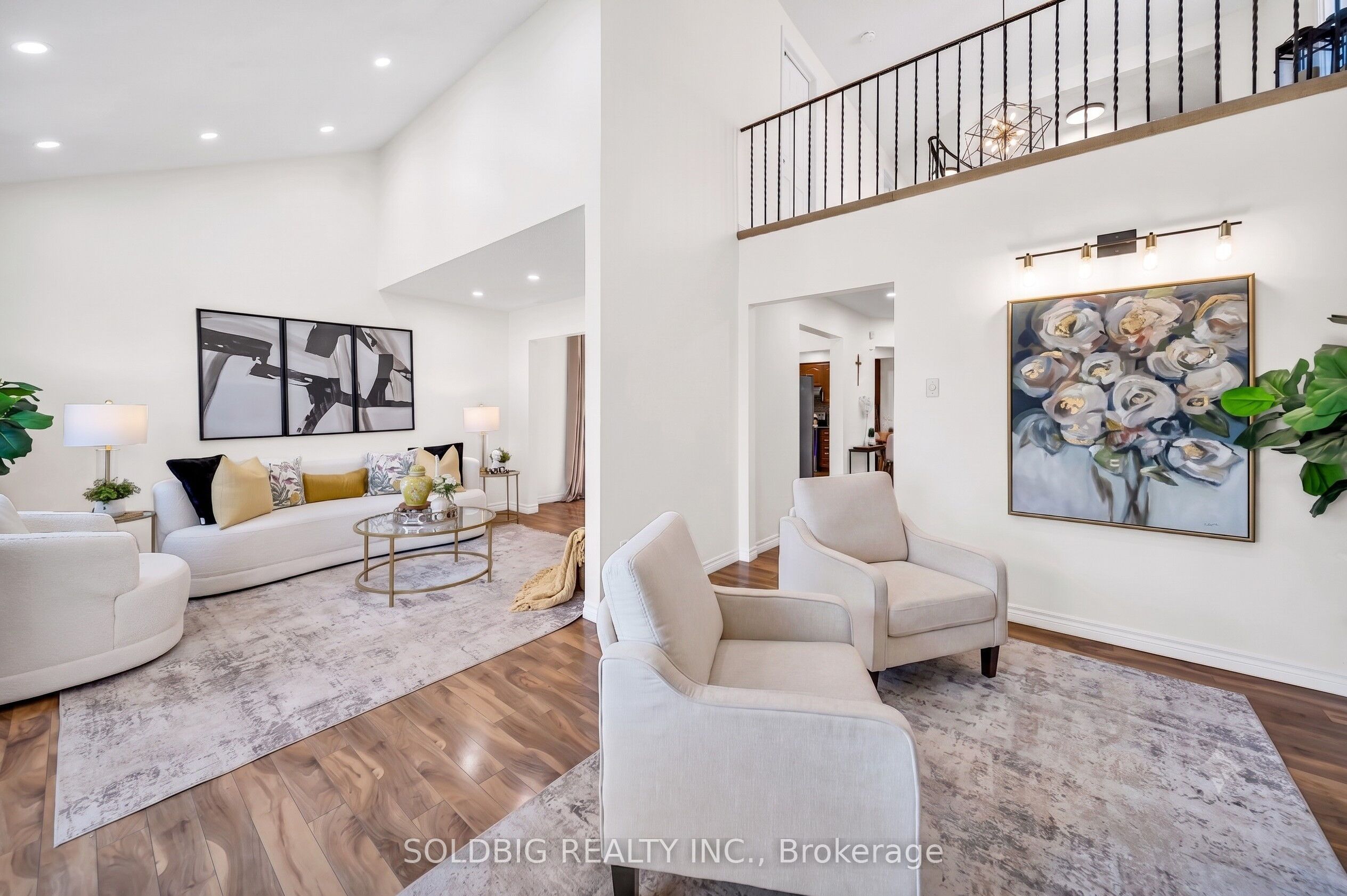 76 Banting Crescent