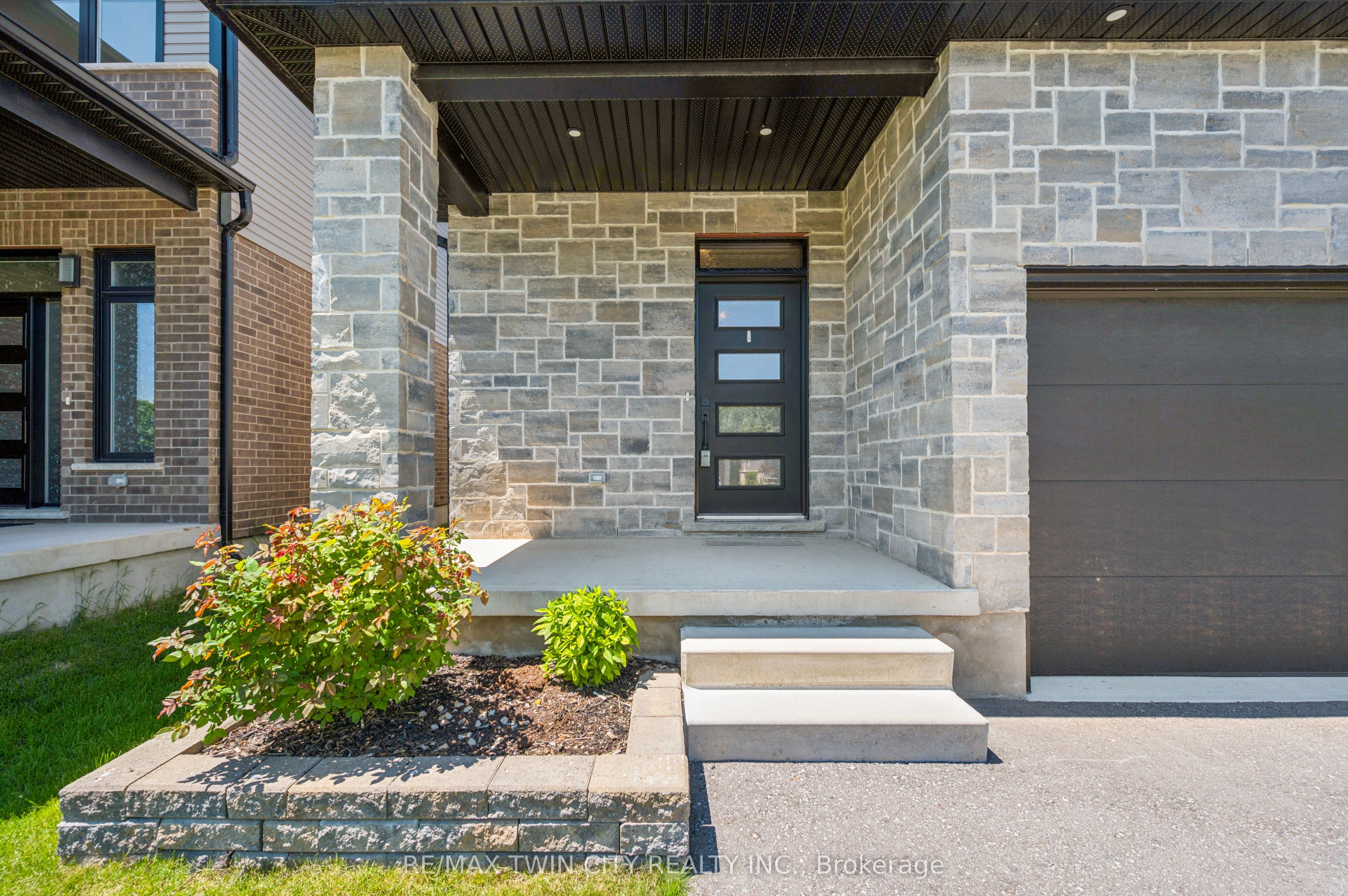 207 Timber Trail Road