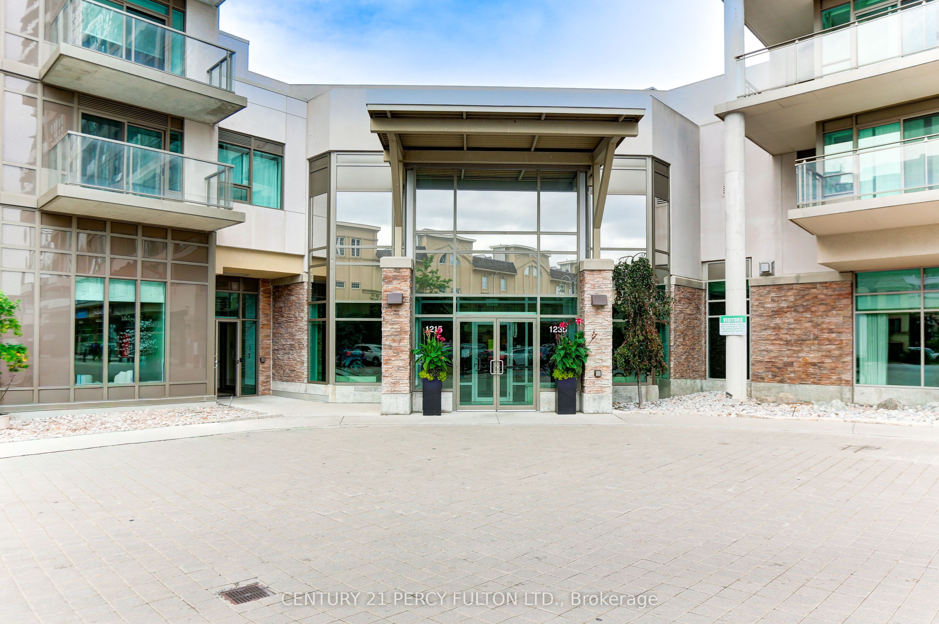 1215 Bayly Street 1409
