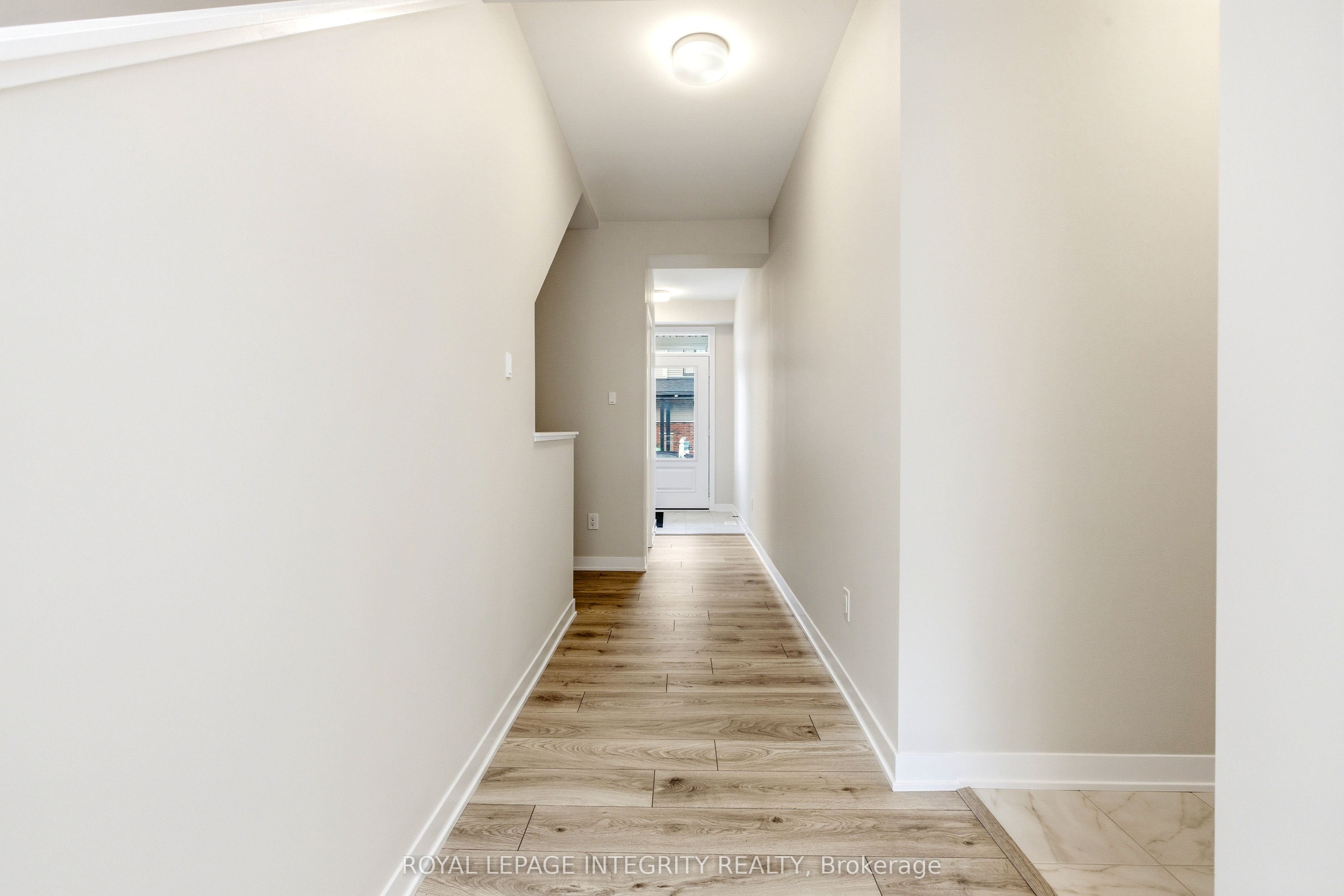 418 Les Emmerson Drive