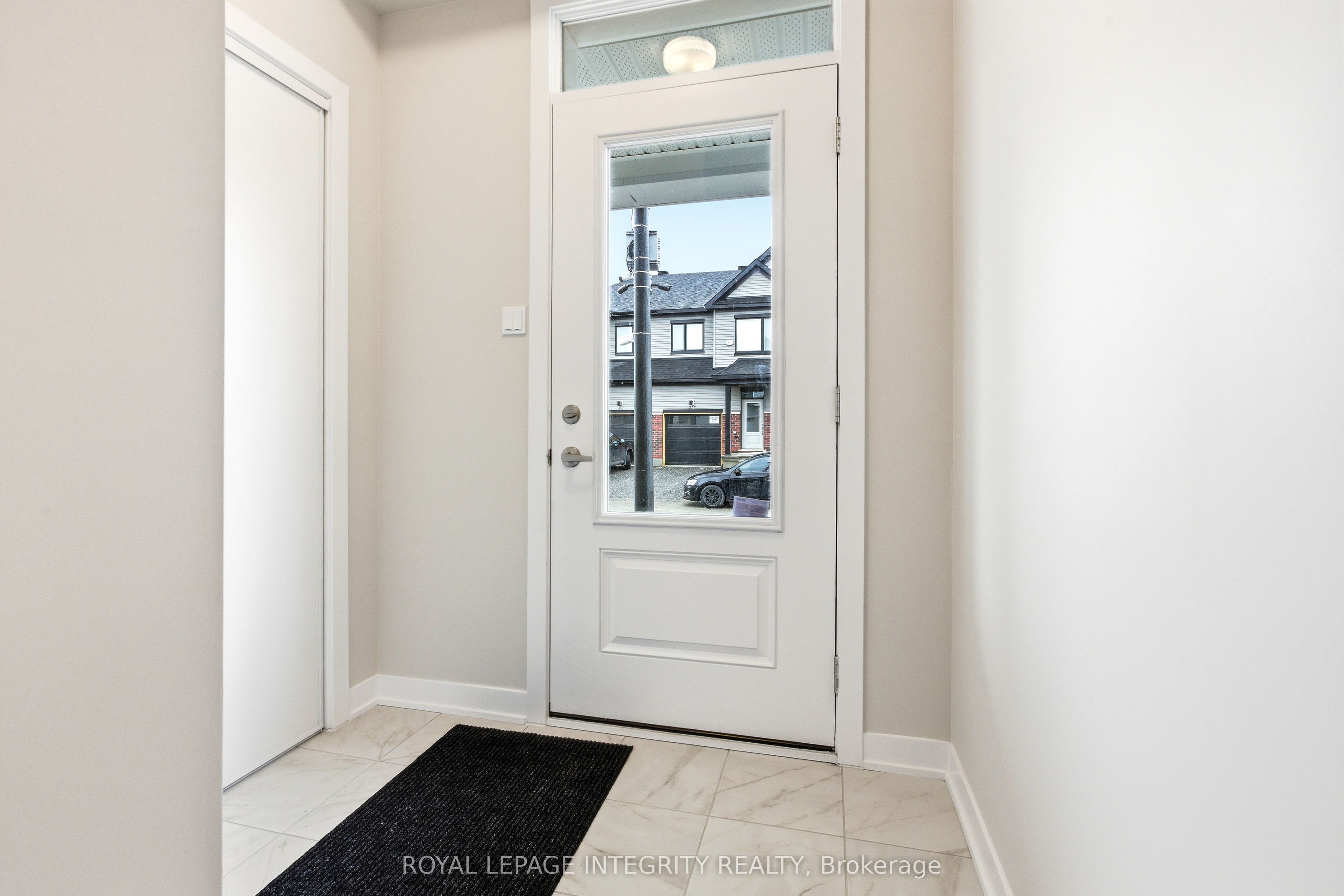 418 Les Emmerson Drive