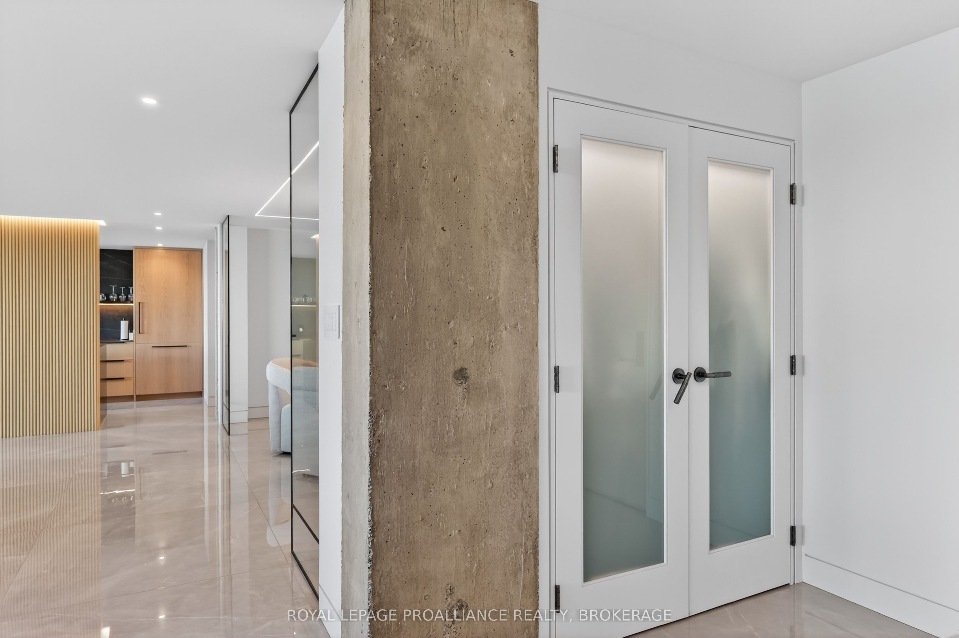 165 Ontario Street 505