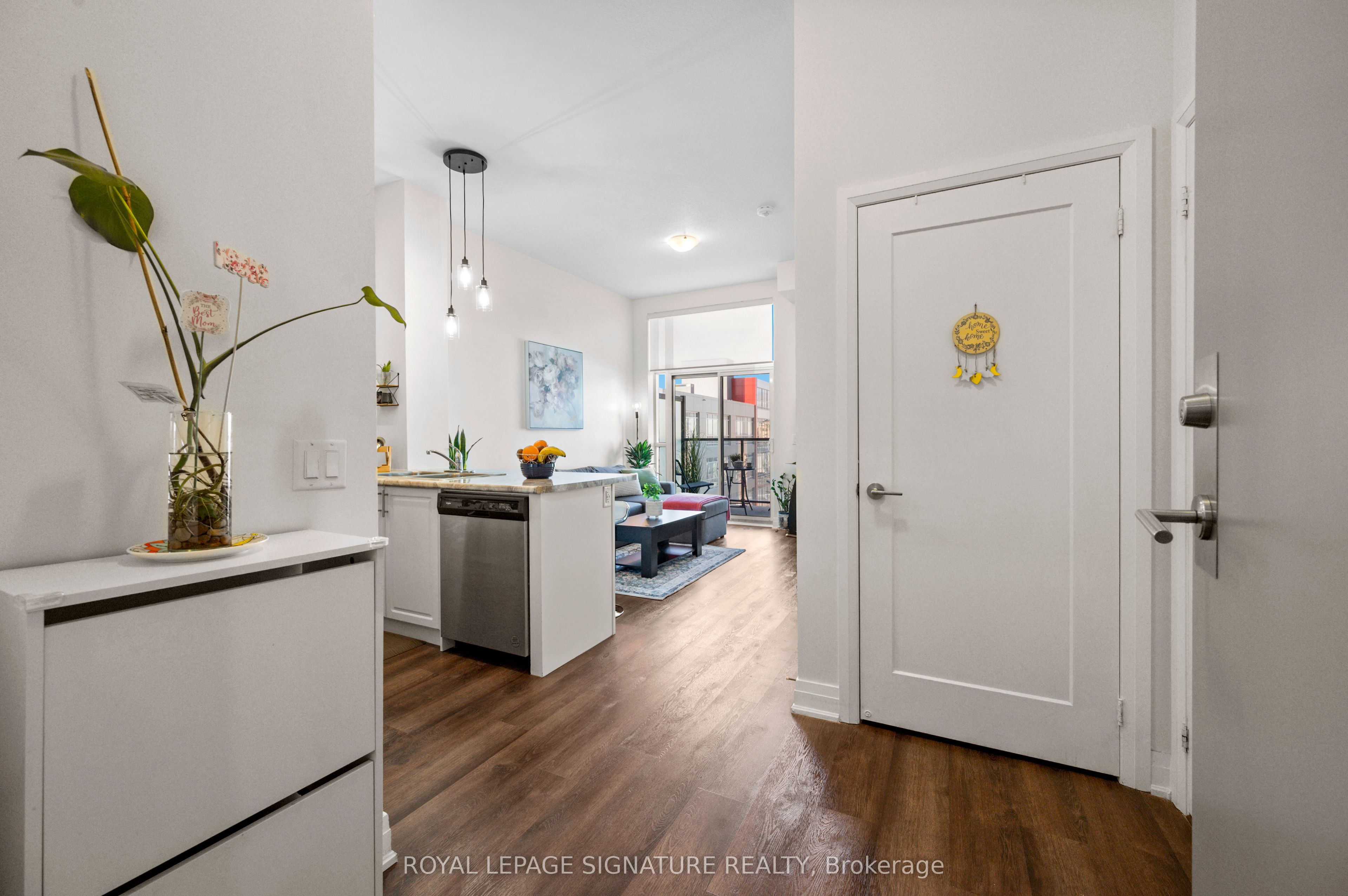 16 Concord Place 630