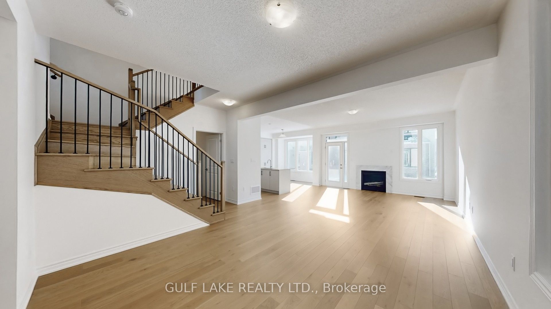 1483 Chamomile Crescent