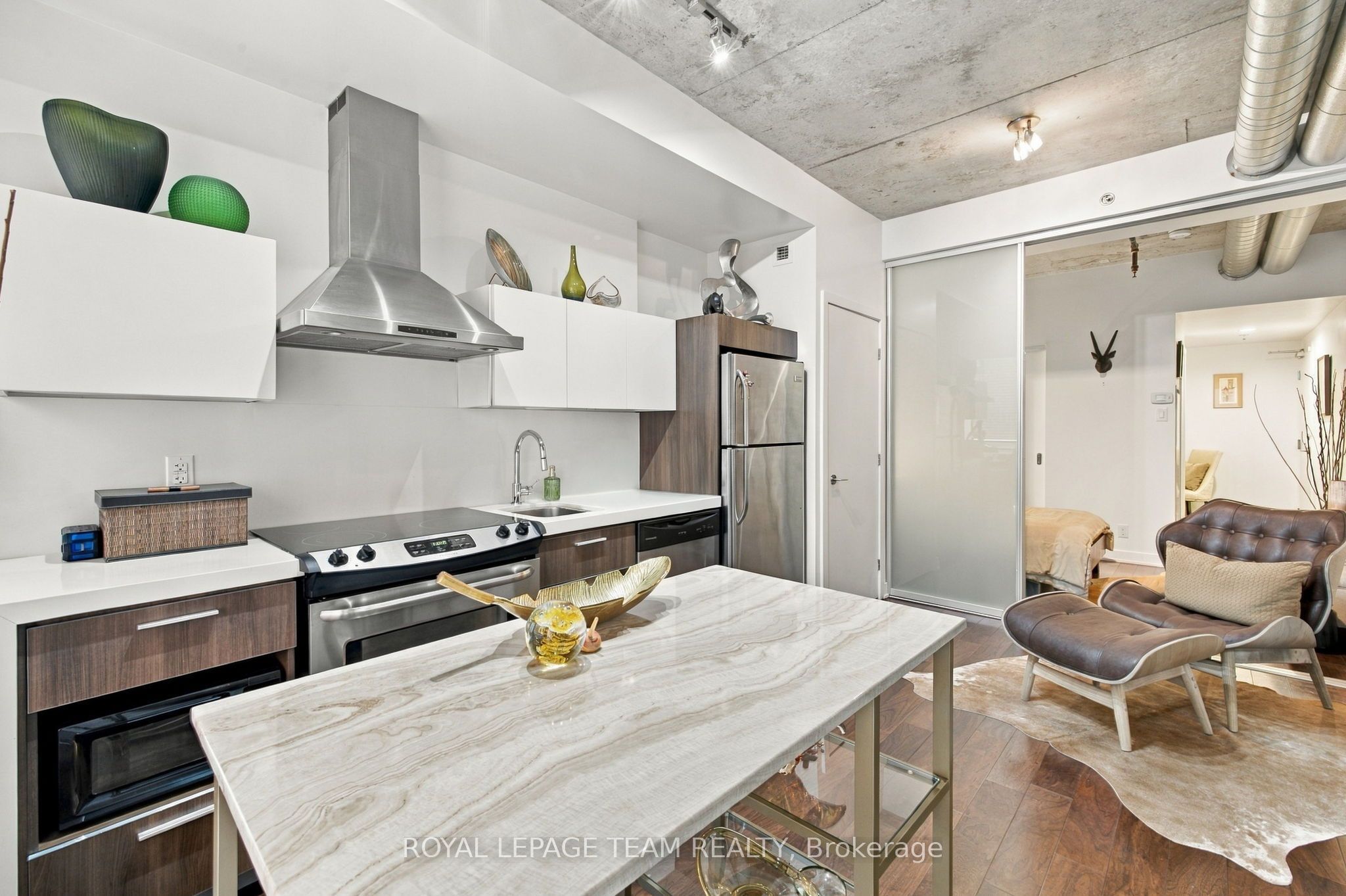 340 Mcleod Street 340