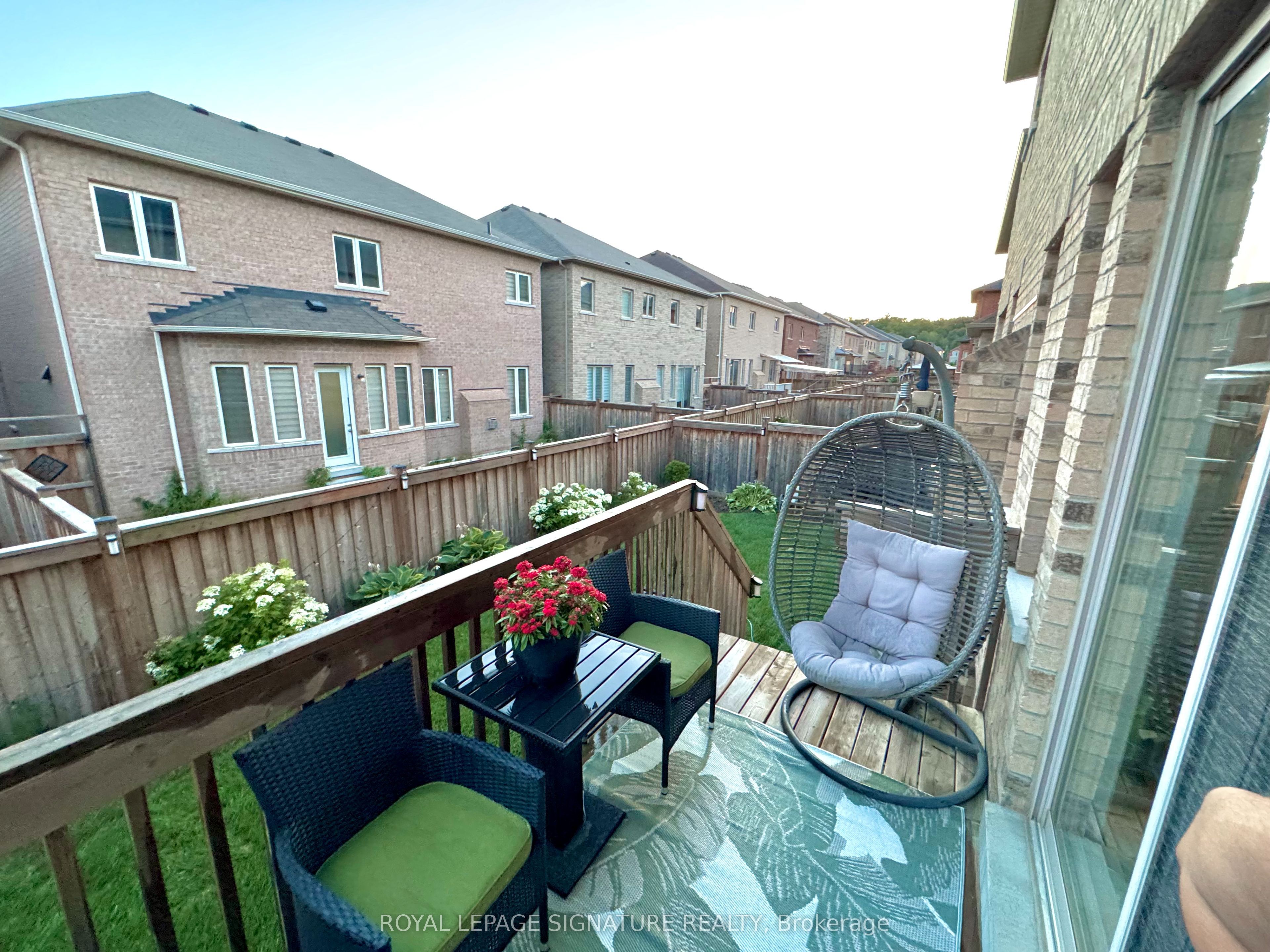 3184 Meadow Marsh Crescent