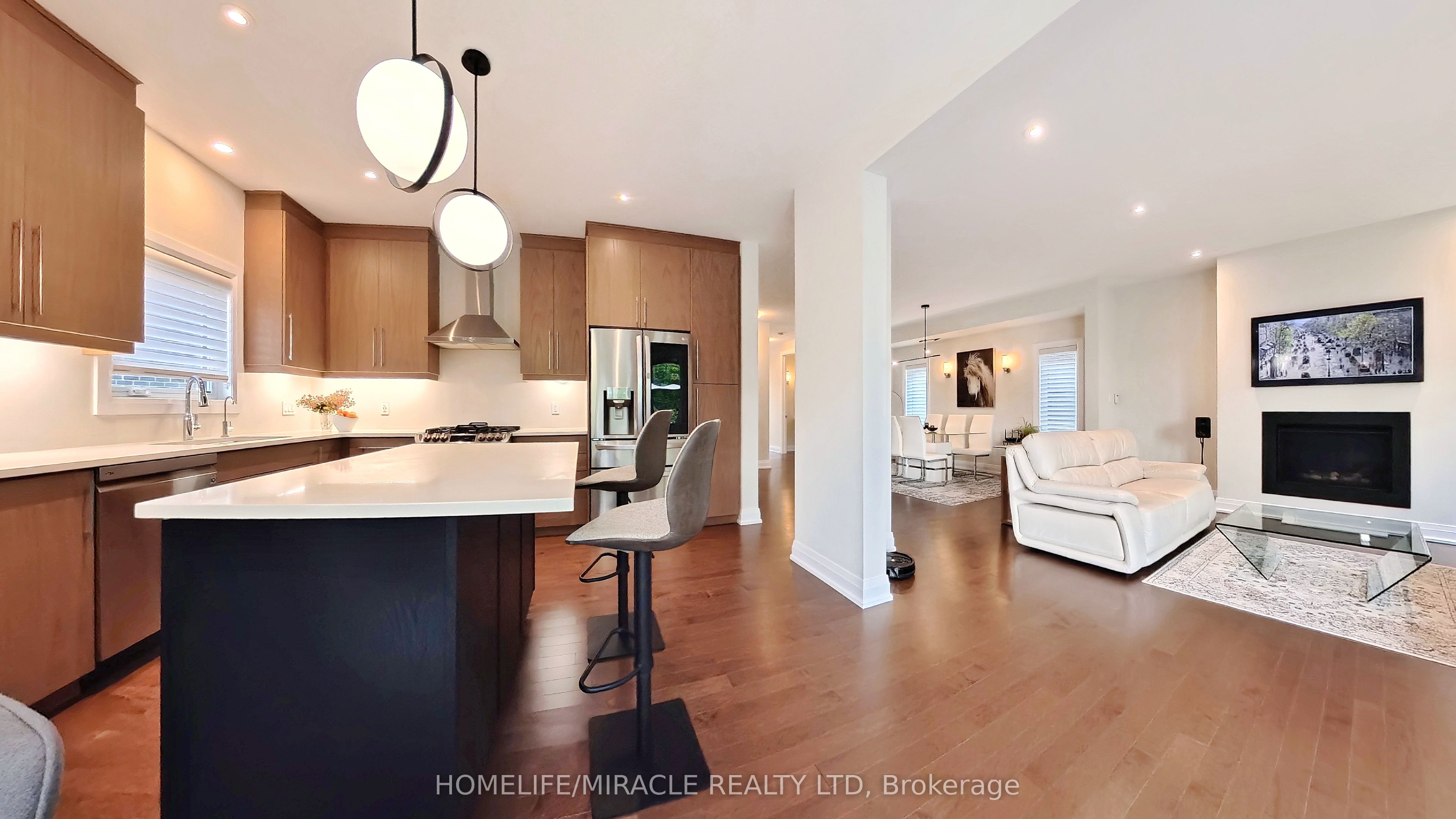 63 Ian Ormston Drive