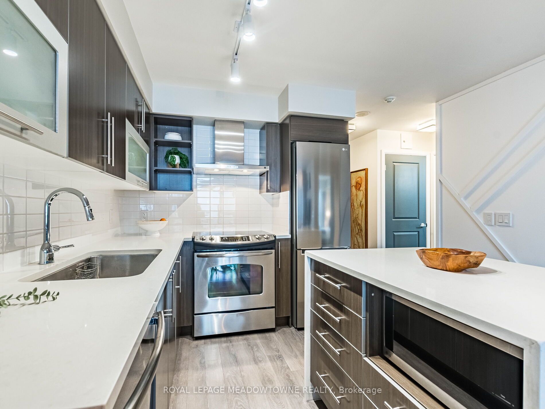 1 Michael Power Place #1808