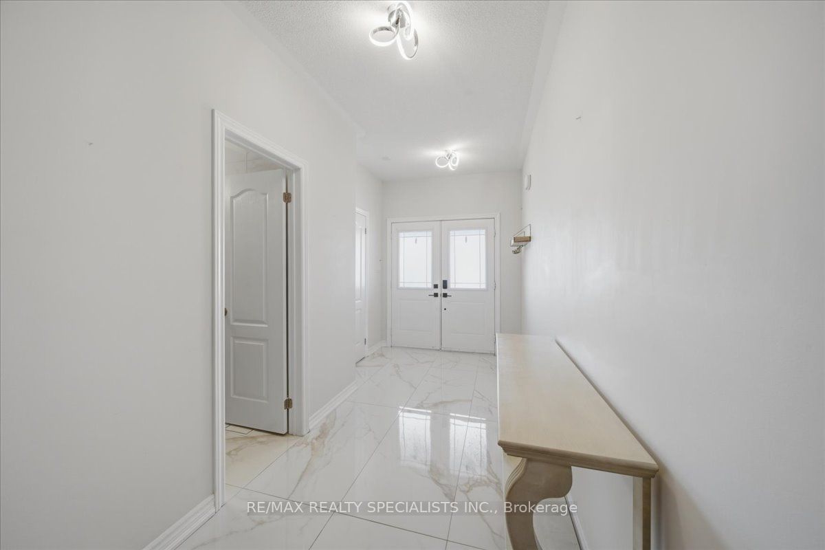 136 Noble Drive