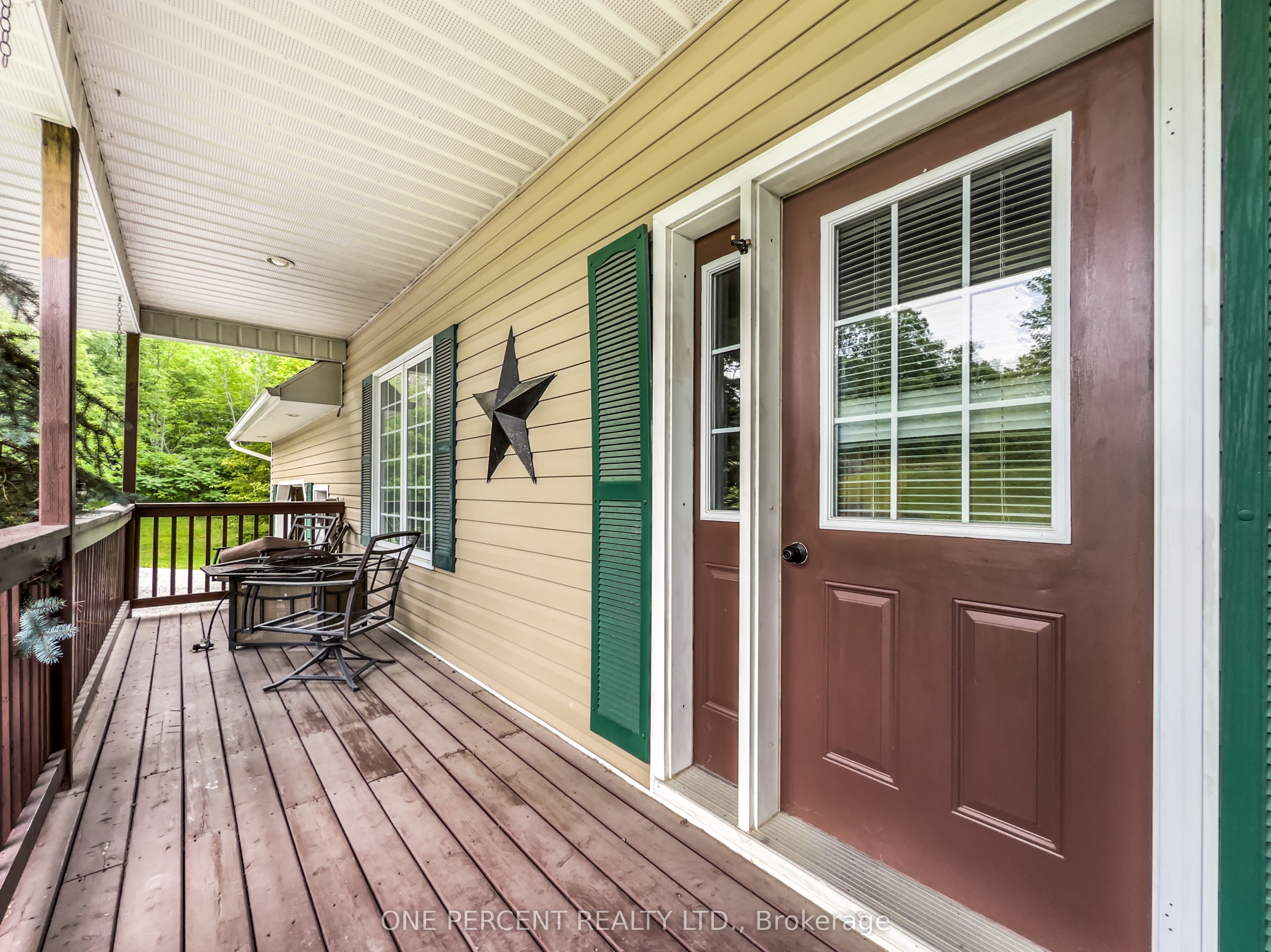 30 Woodridge Drive