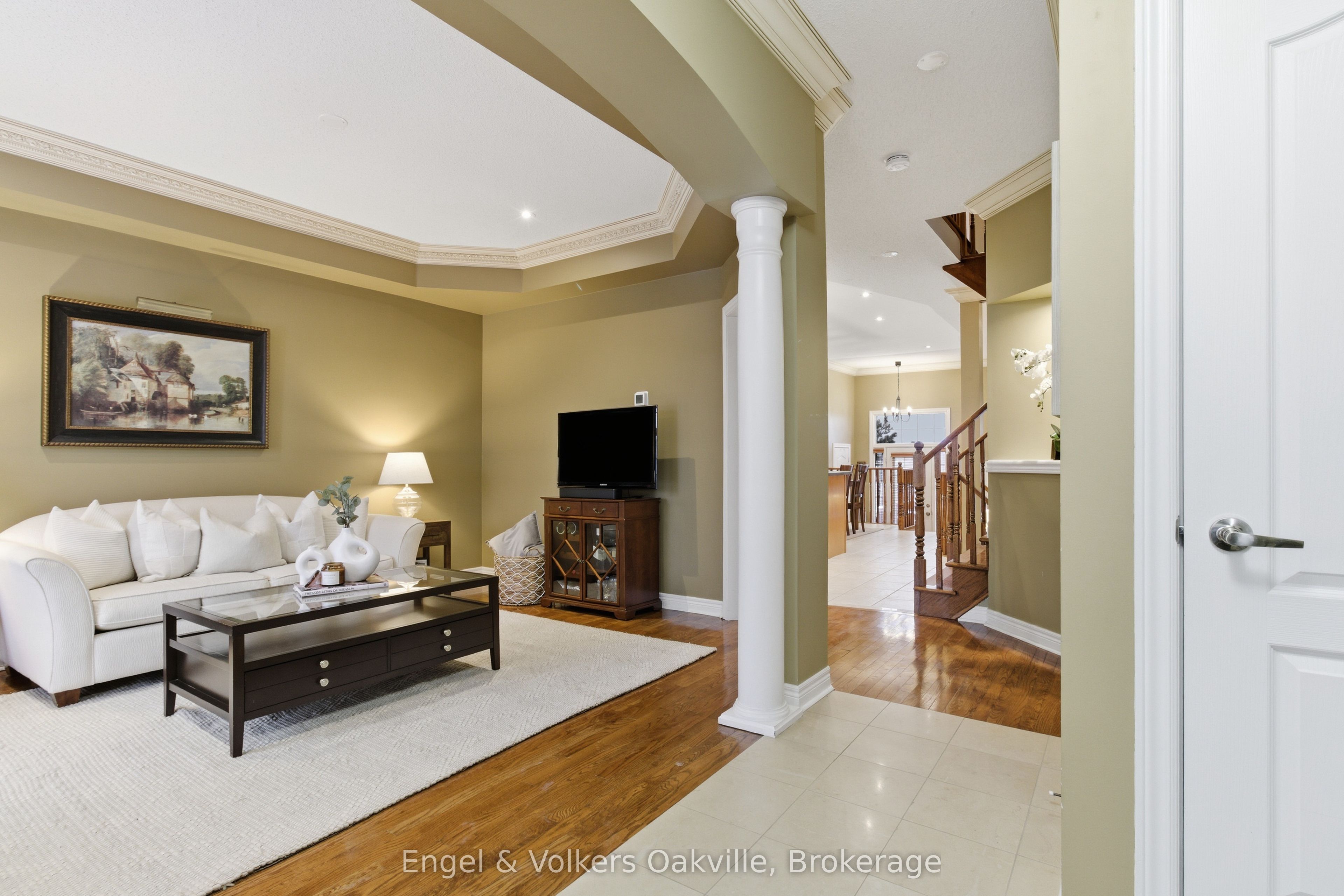 3340 Eglinton Avenue W